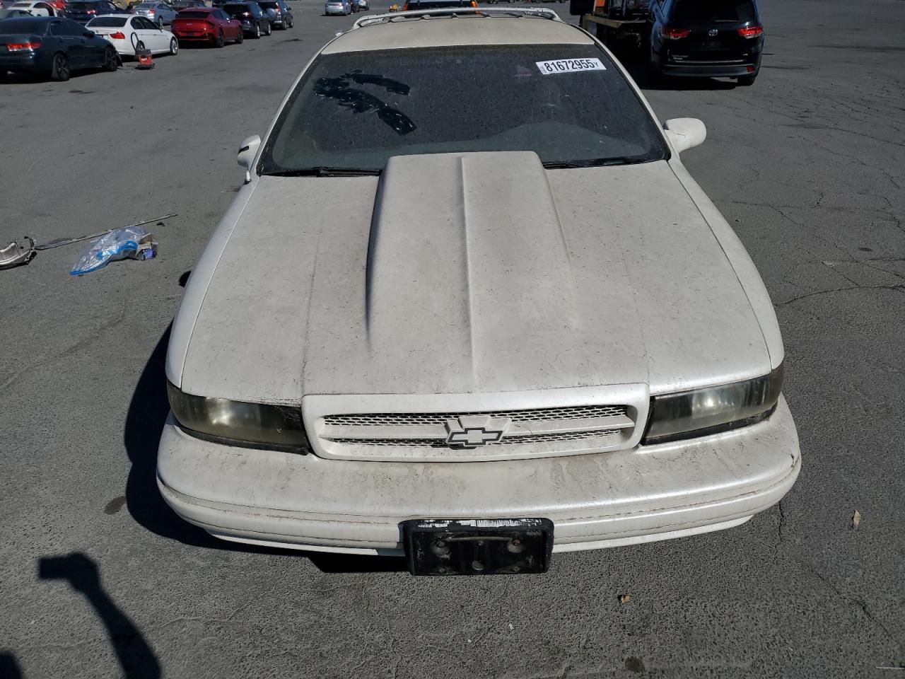 1994 Chevrolet Caprice Classic White vin: 1G1BL82P4RR123410