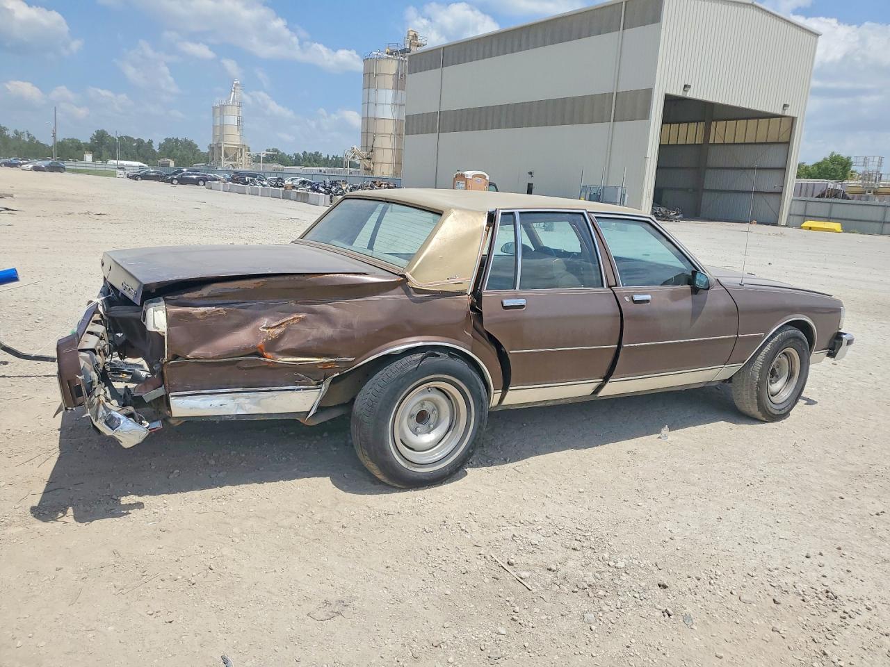 1988 Chevrolet Caprice Classic Brown vin: 1G1BN51H4JR108669