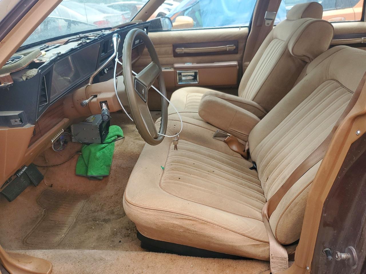 1988 Chevrolet Caprice Classic Brown vin: 1G1BN51H4JR108669