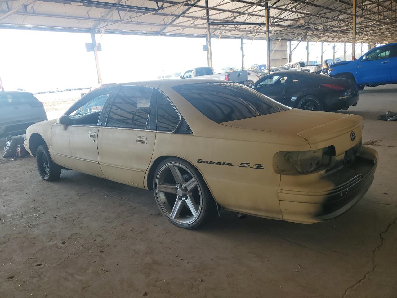 1994 Chevrolet Caprice Classic Ls Beige vin: 1G1BN52P7RR169094