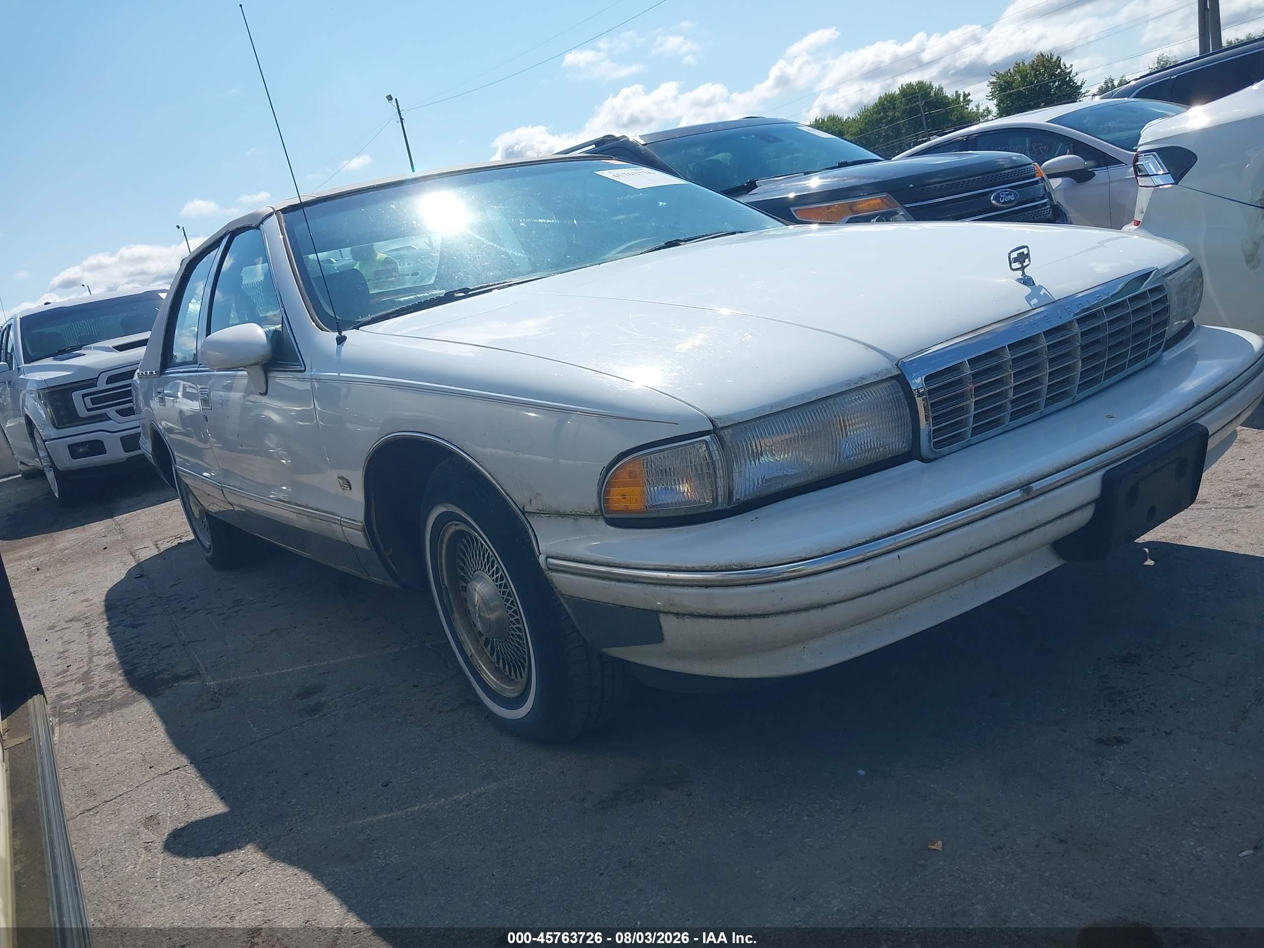 1994 Chevrolet Caprice Classic Ls White vin: 1G1BN52W3RR130834