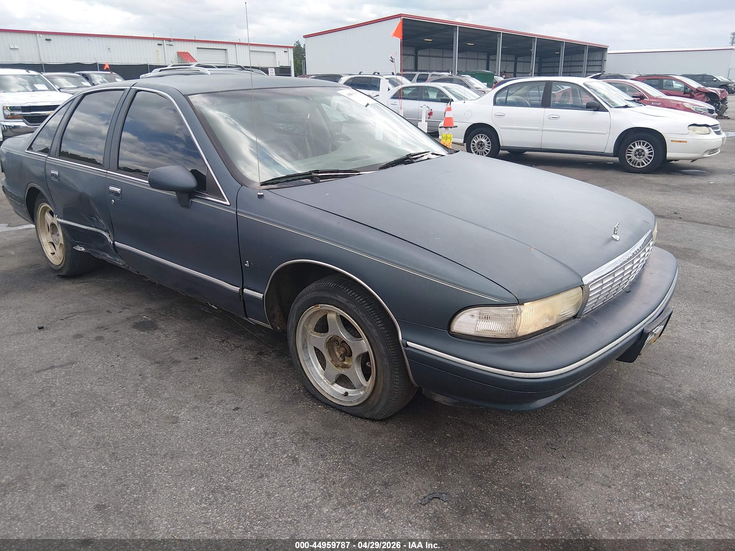 1994 Chevrolet Caprice Classic Ls Blue vin: 1G1BN52WXRR130930