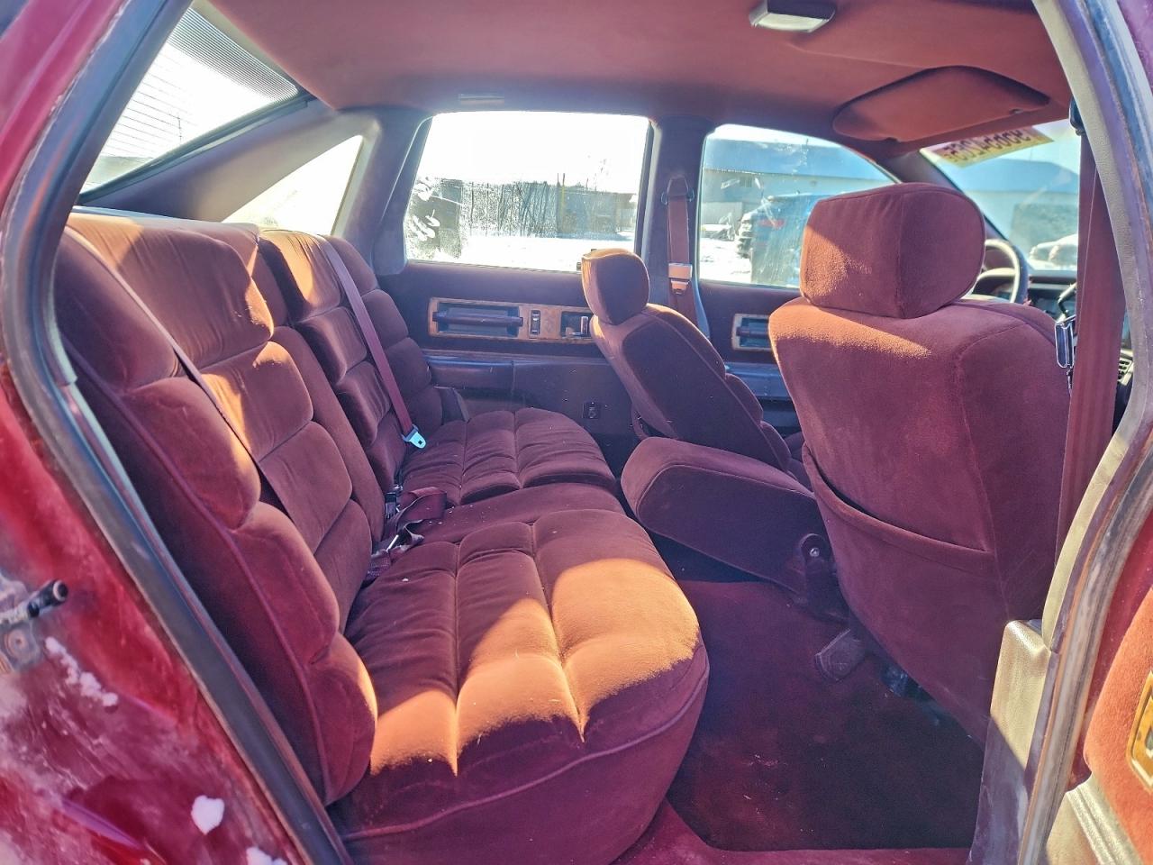 1993 Chevrolet Caprice Classic Ls Red vin: 1G1BN53E8PR100148