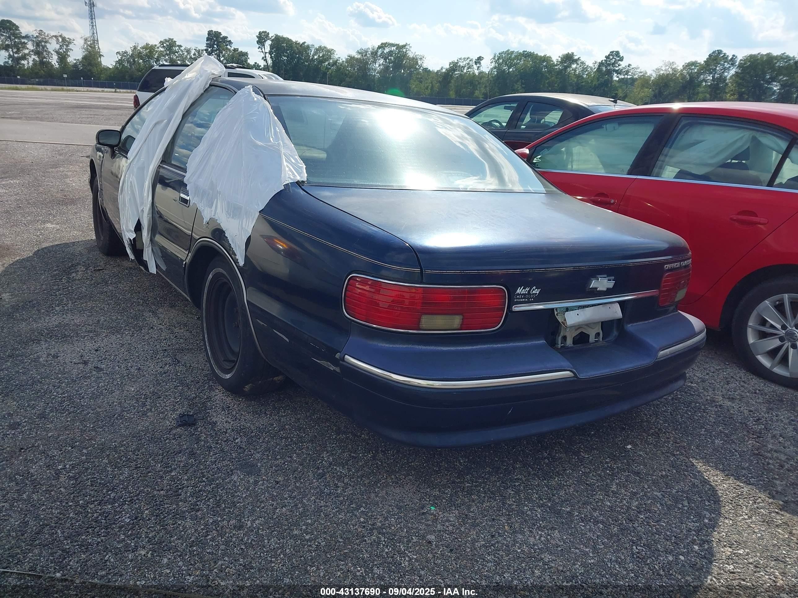 1993 Chevrolet Caprice Classic Ls Dark Blue vin: 1G1BN53E9PR106508