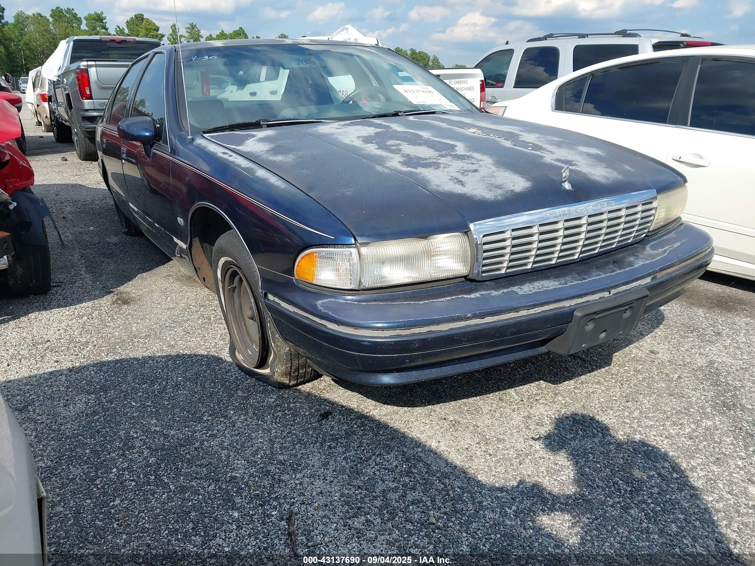 1993 Chevrolet Caprice Classic Ls Dark Blue vin: 1G1BN53E9PR106508