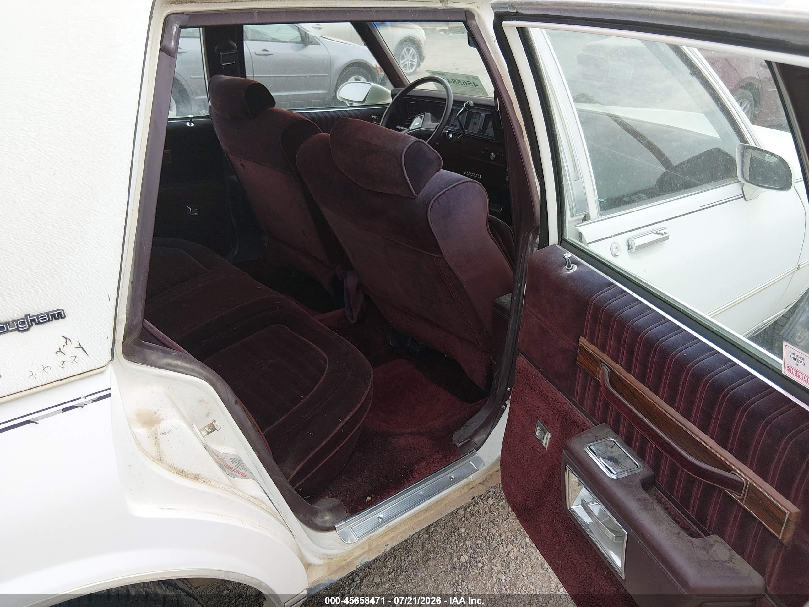 1989 Chevrolet Caprice Classic Brougham Белый vin: 1G1BU51E3KA142062