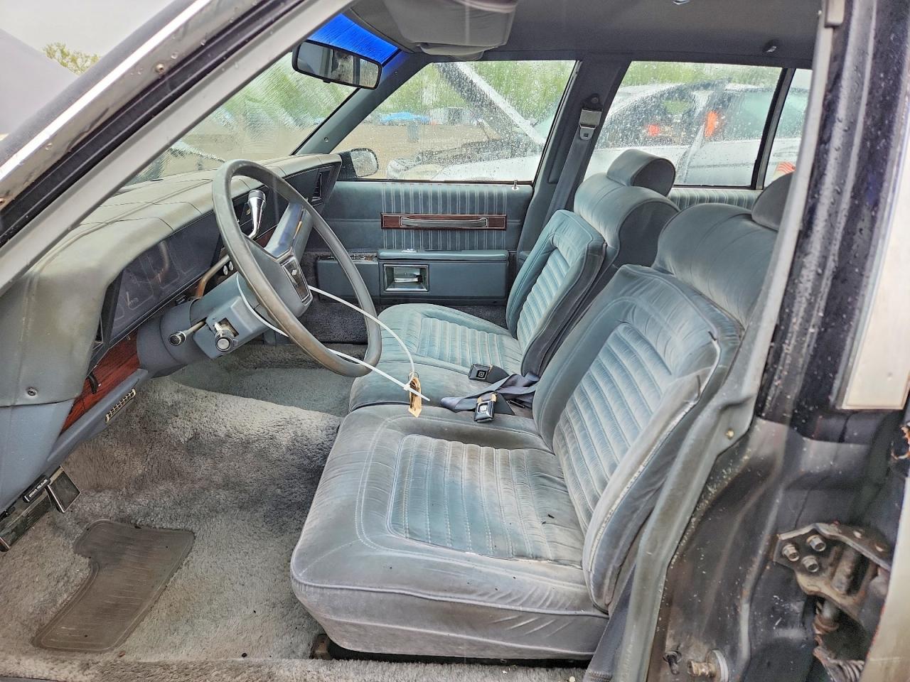 1988 Chevrolet Caprice Classic Brougham Black vin: 1G1BU51H0JA113207
