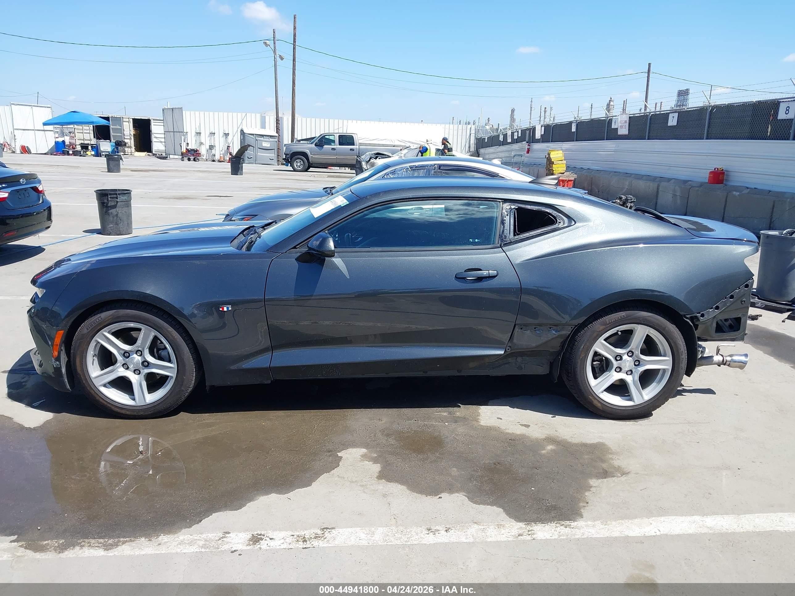 2016 Chevrolet Camaro 1lt Gray vin: 1G1FB1RS5G0159694