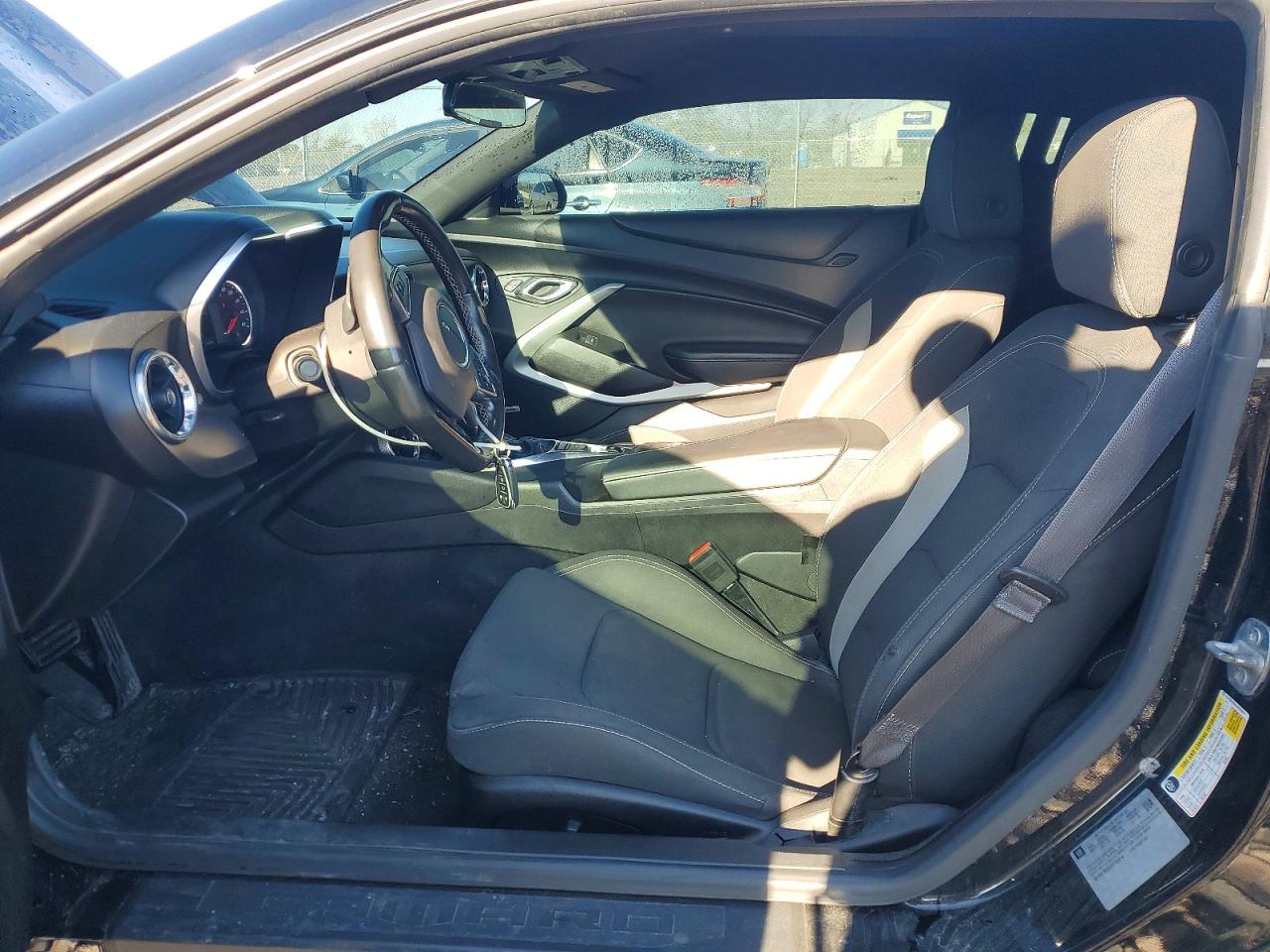 2017 Chevrolet Camaro Lt Черный vin: 1G1FB1RSXH0192014