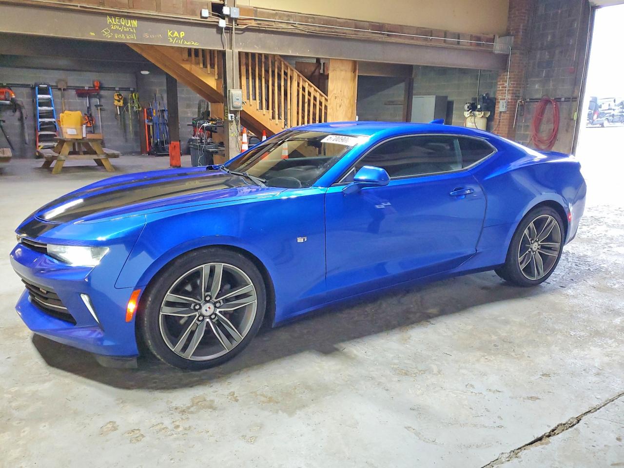 2017 Chevrolet Camaro Lt Blue vin: 1G1FB1RX0H0107953