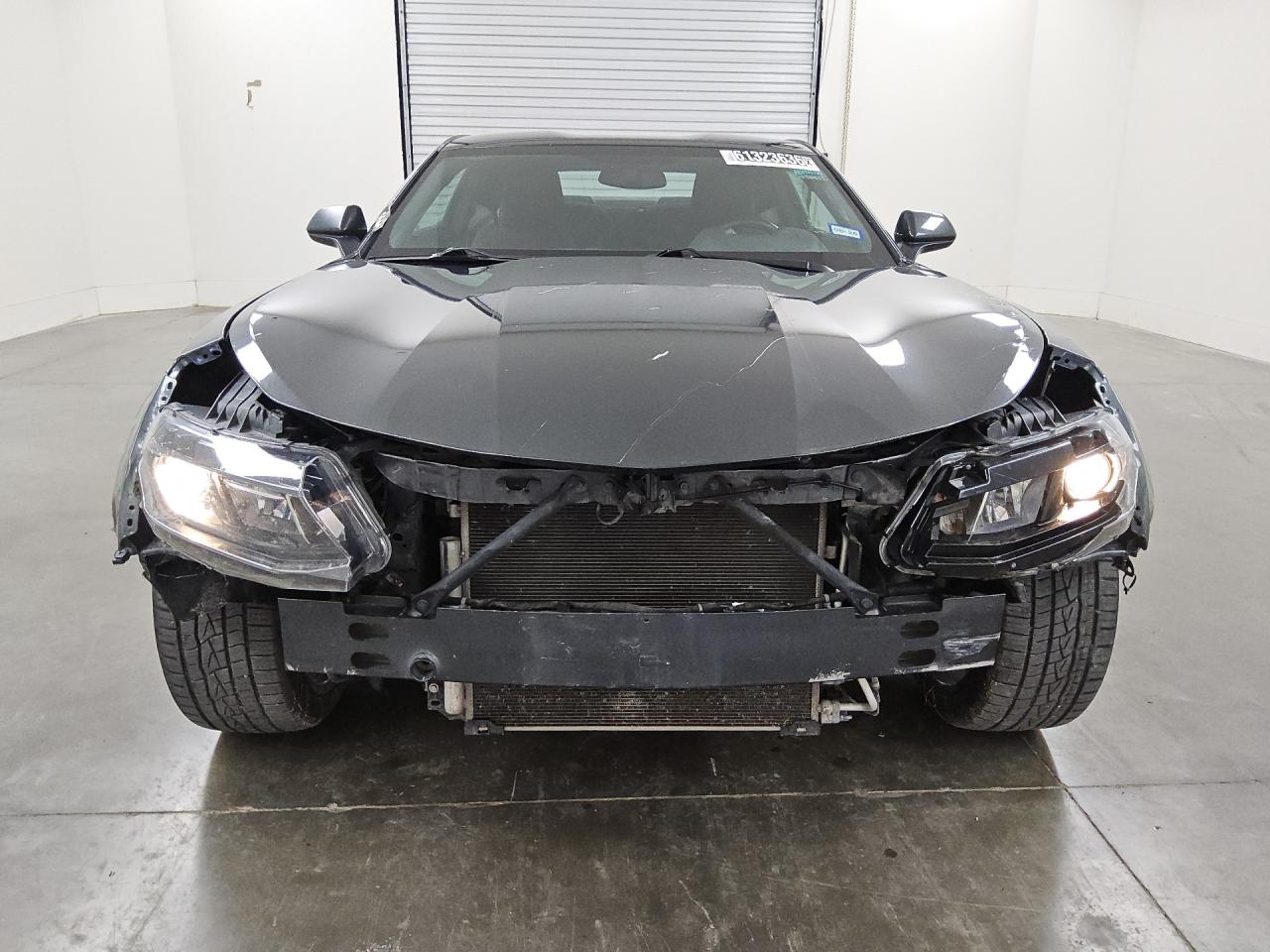 2018 Chevrolet Camaro Lt Серый vin: 1G1FB1RX2J0125294 Damage: Front Bumper/Cover, Missing, Replacement Required