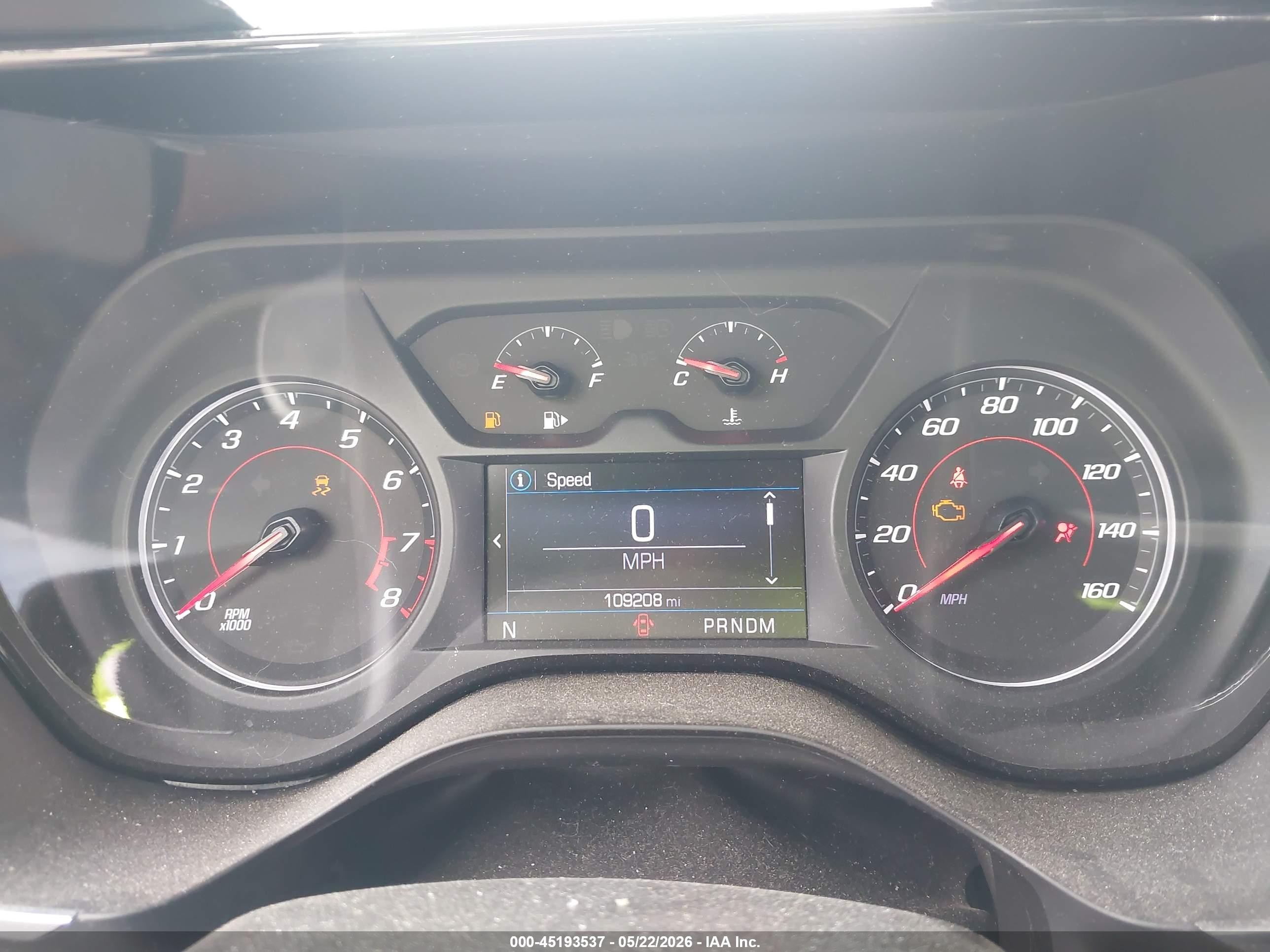 2019 Chevrolet Camaro 1ls White vin: 1G1FB1RX5K0142852