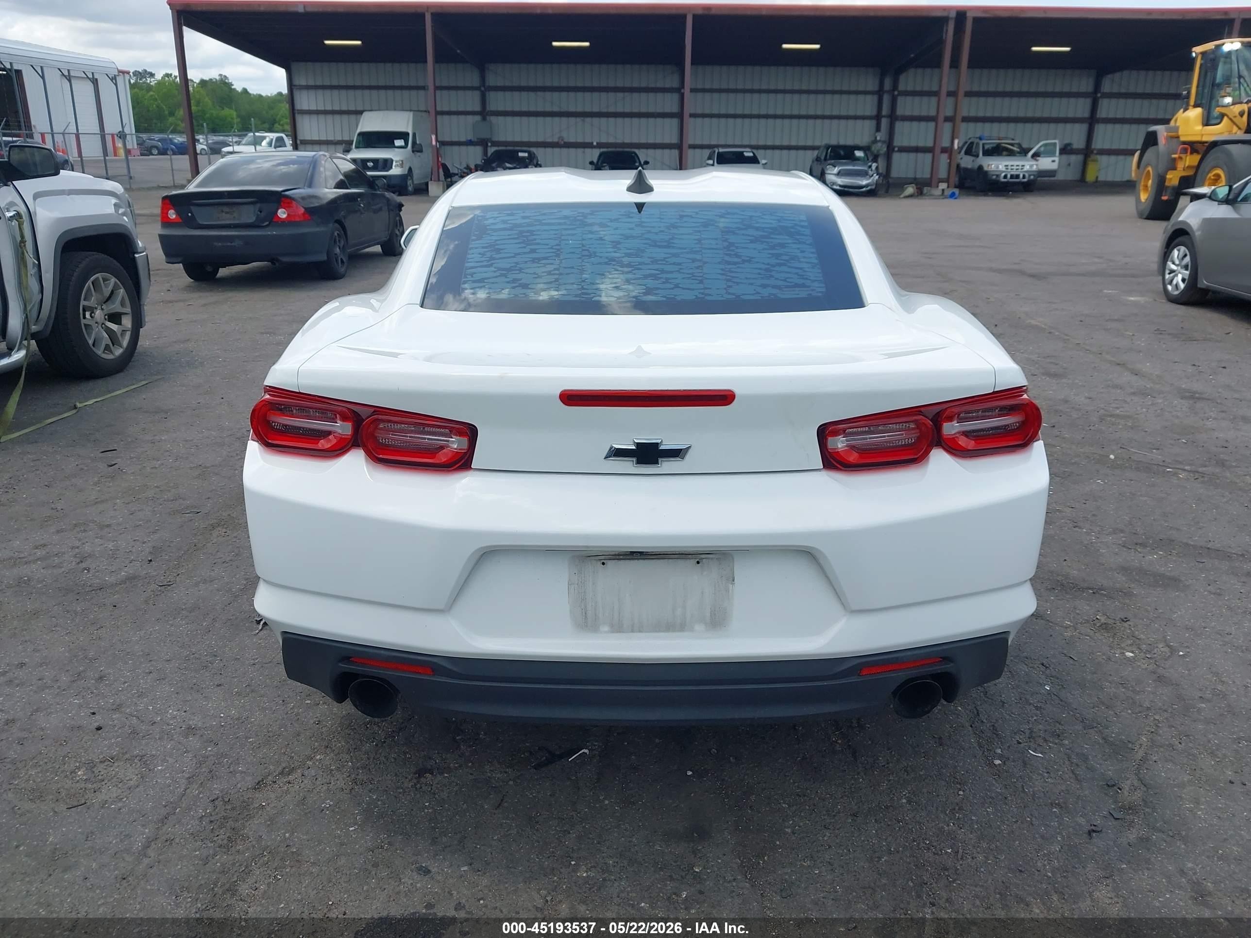 2019 Chevrolet Camaro 1ls White vin: 1G1FB1RX5K0142852