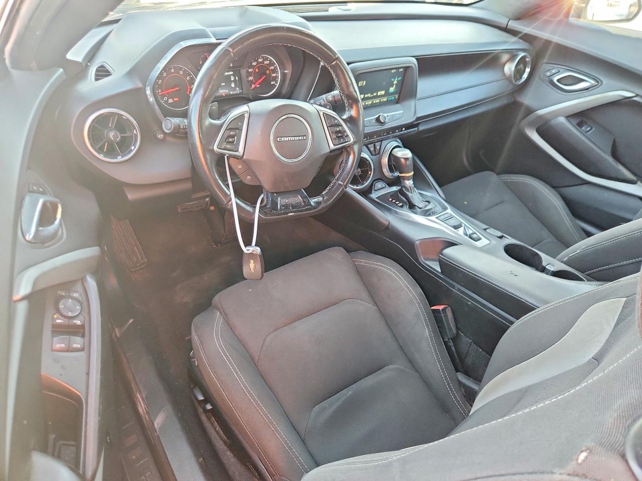 2017 Chevrolet Camaro Lt Черный vin: 1G1FB3DS0H0140863