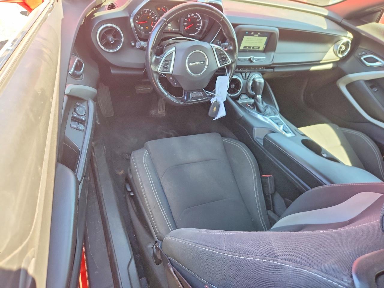 2017 Chevrolet Camaro Lt Red vin: 1G1FB3DS1H0164976