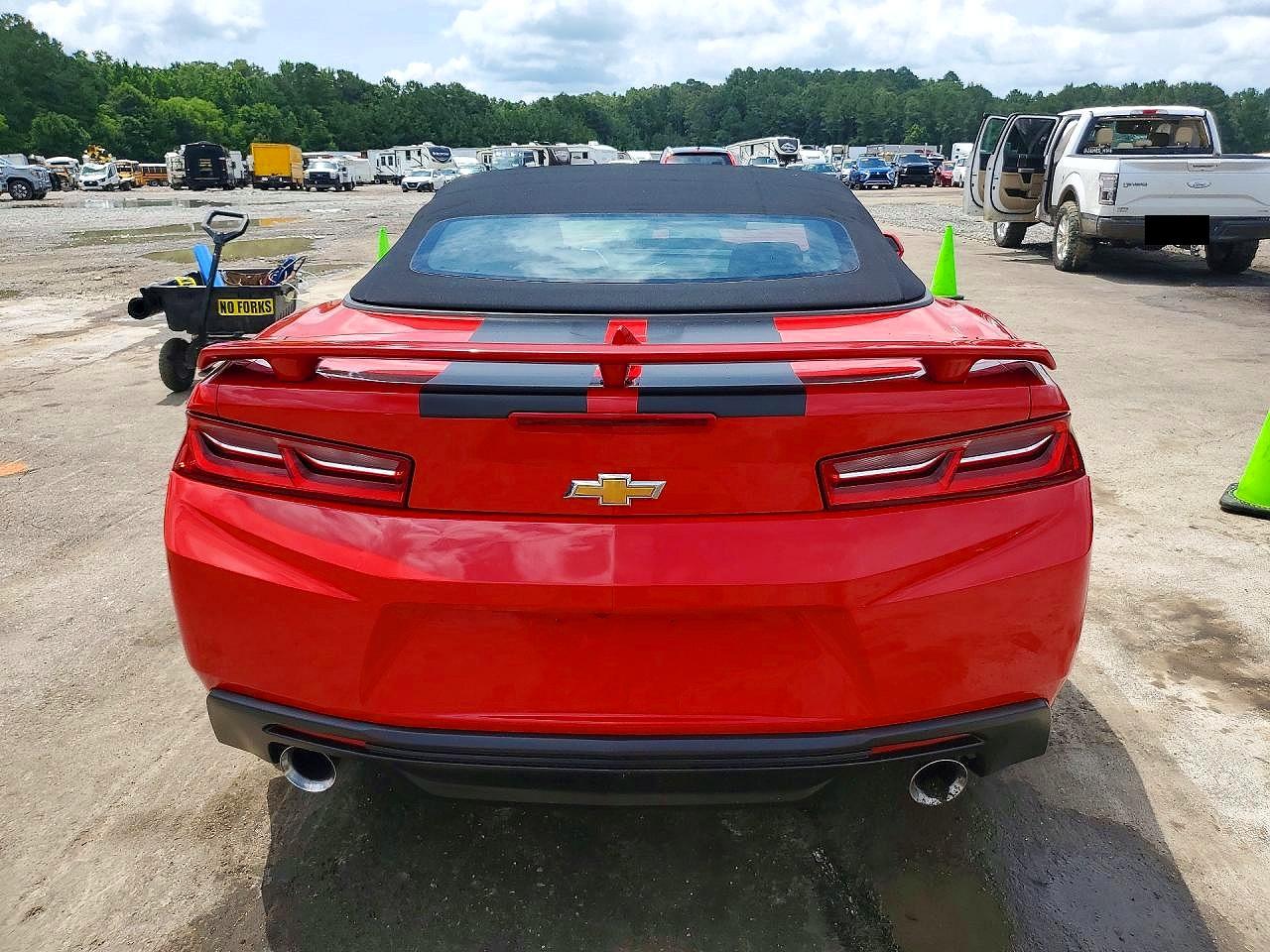 2017 Chevrolet Camaro Lt Red vin: 1G1FB3DS3H0168799