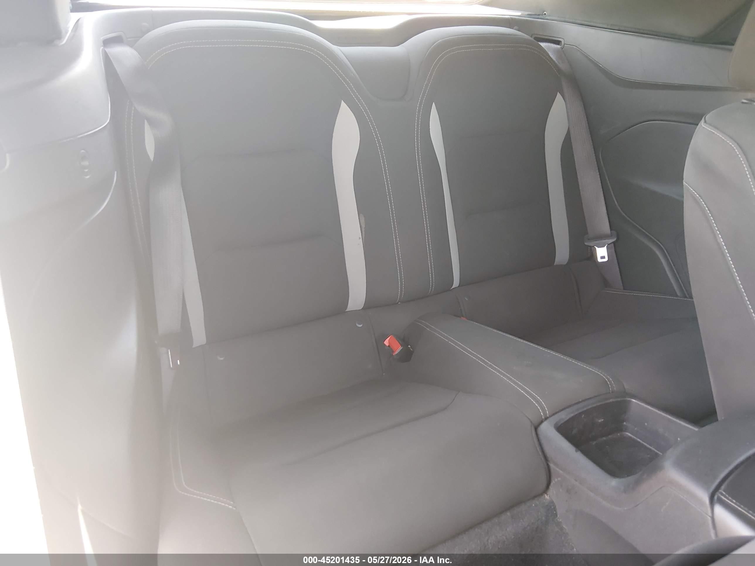 2017 Chevrolet Camaro 1lt Белый vin: 1G1FB3DS5H0118079