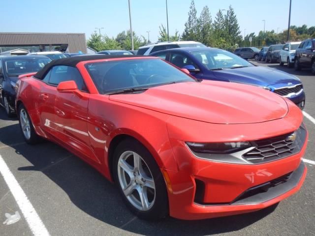 2020 Chevrolet Camaro Red vin: 1G1FB3DX7L0134191