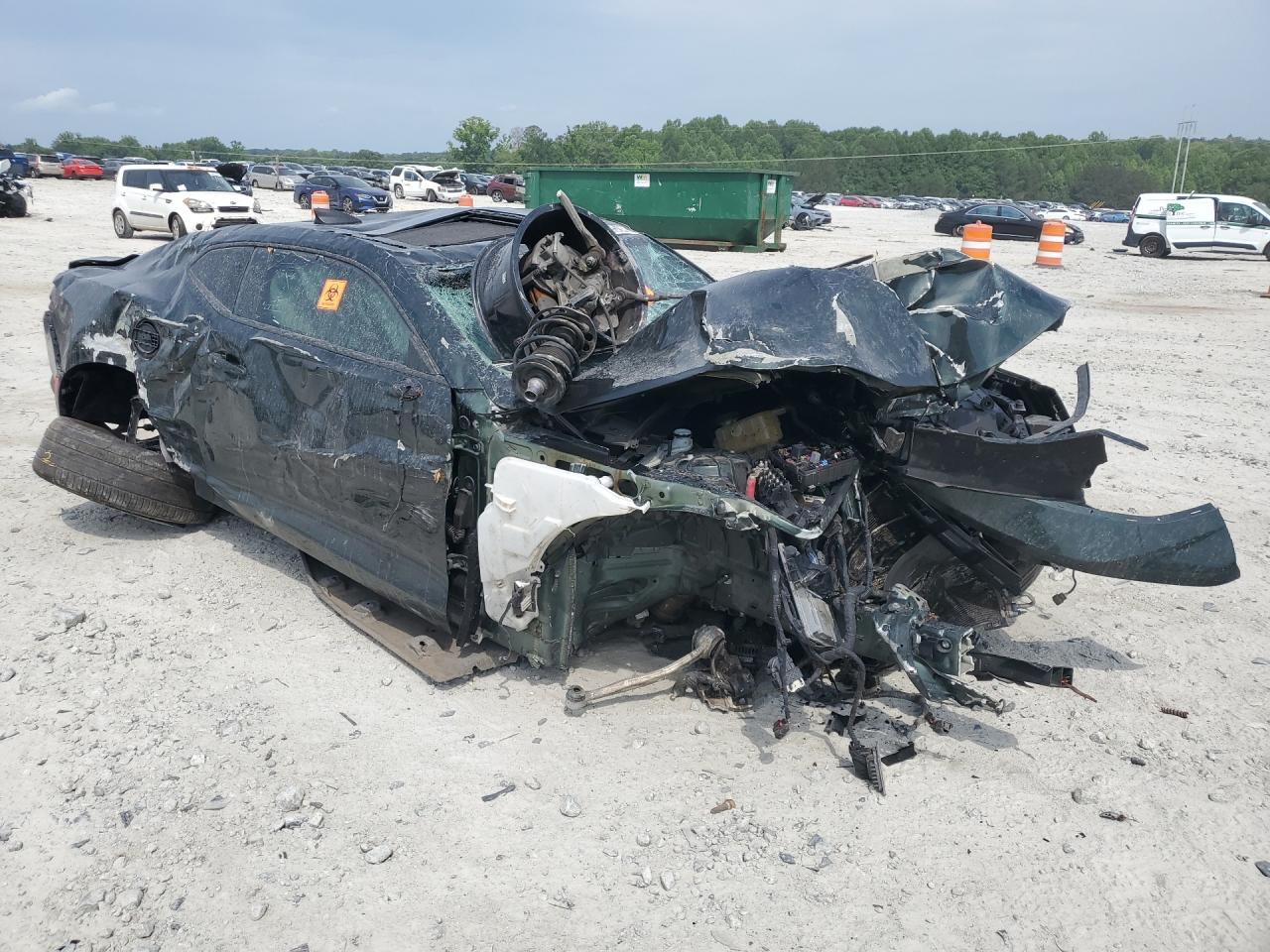 2020 Chevrolet Camaro Lt Green vin: 1G1FD1RS2L0111073 Damage: Windshield, Broken, Replacement Required