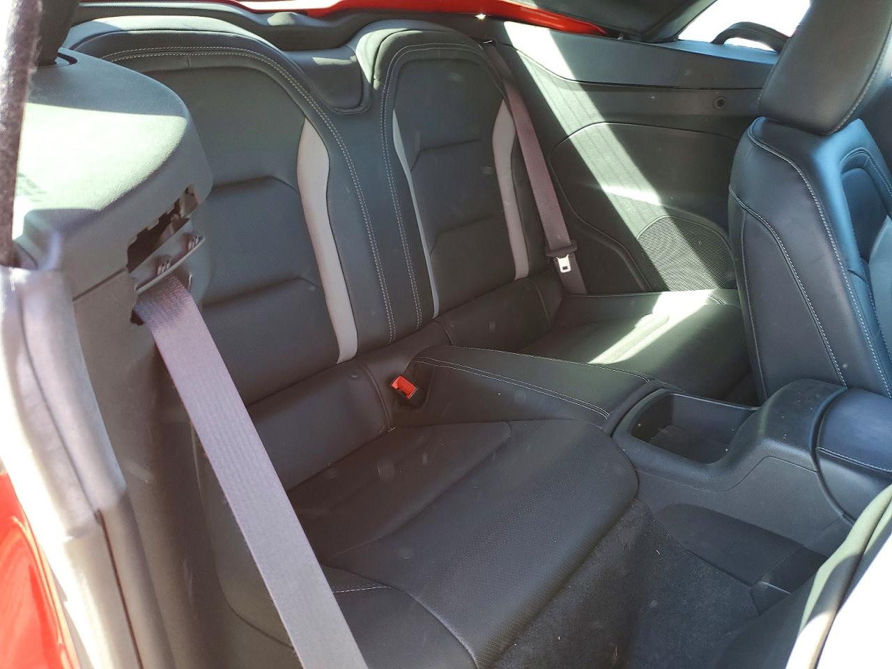 2017 Chevrolet Camaro Lt Красный vin: 1G1FD3DS1H0125976