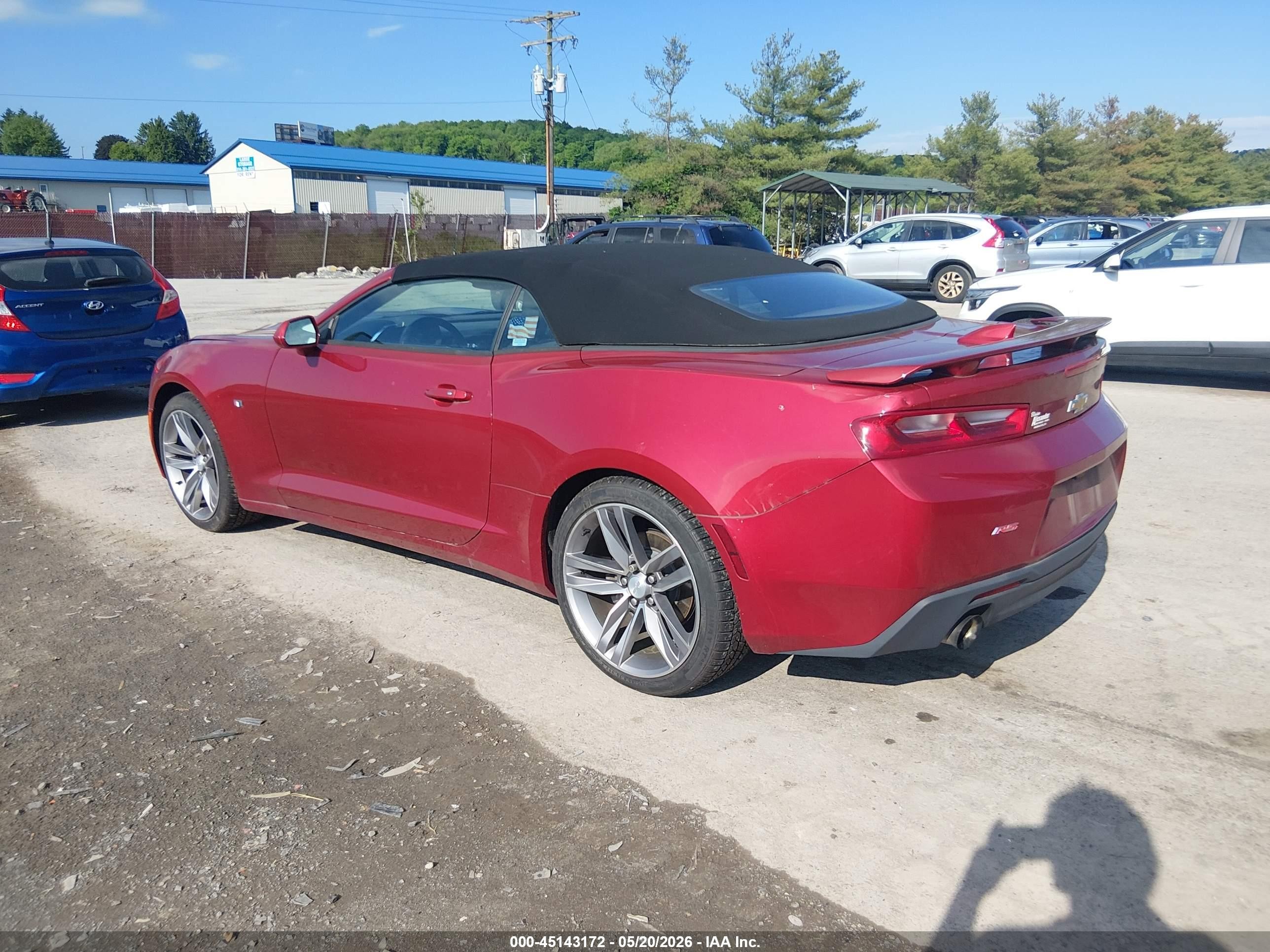 2018 Chevrolet Camaro 2lt Red vin: 1G1FD3DS4J0136850