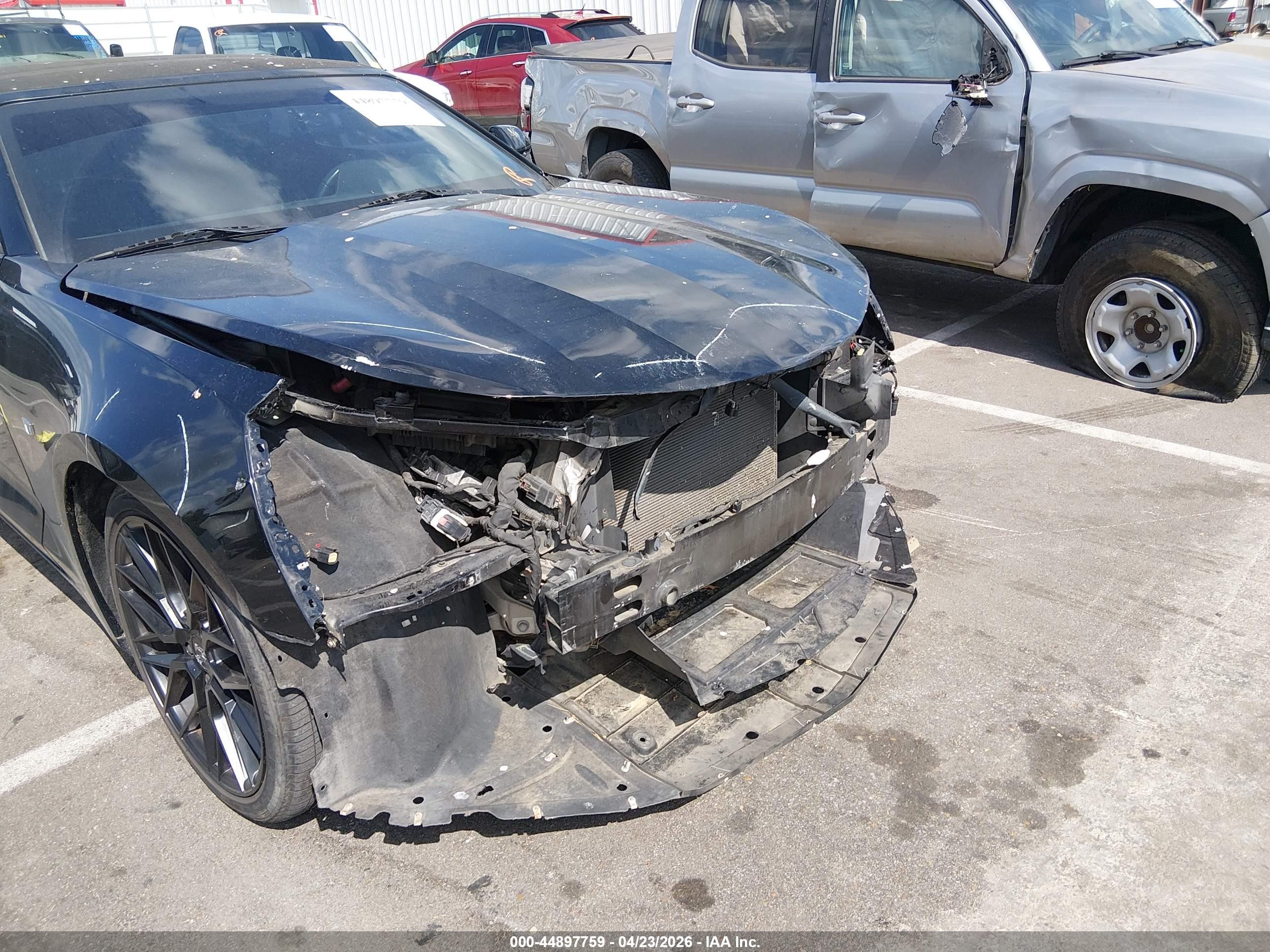 2016 Chevrolet Camaro 2lt Black vin: 1G1FD3DS5G0159689