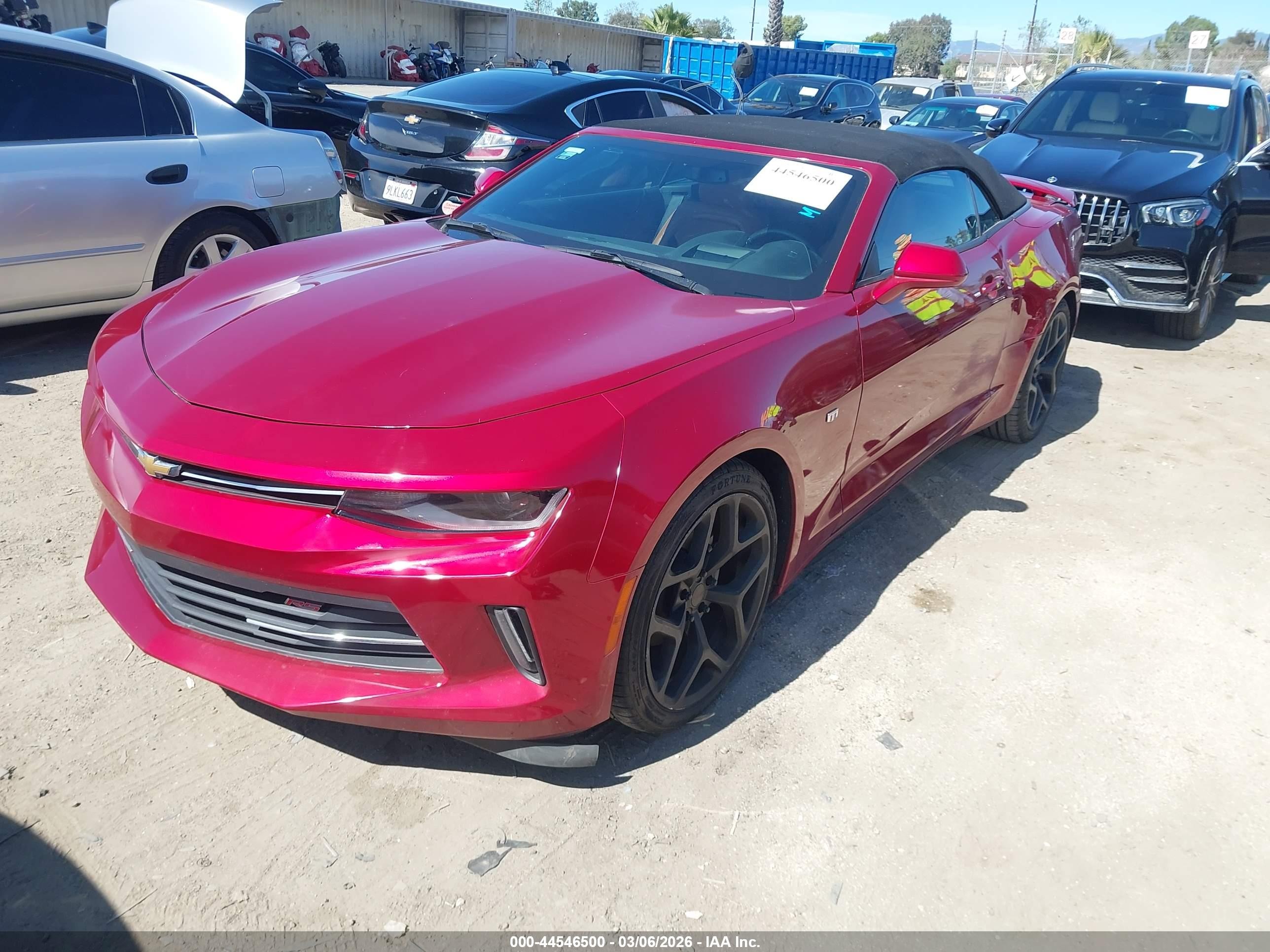 2017 Chevrolet Camaro 2lt Red vin: 1G1FD3DS5H0103365