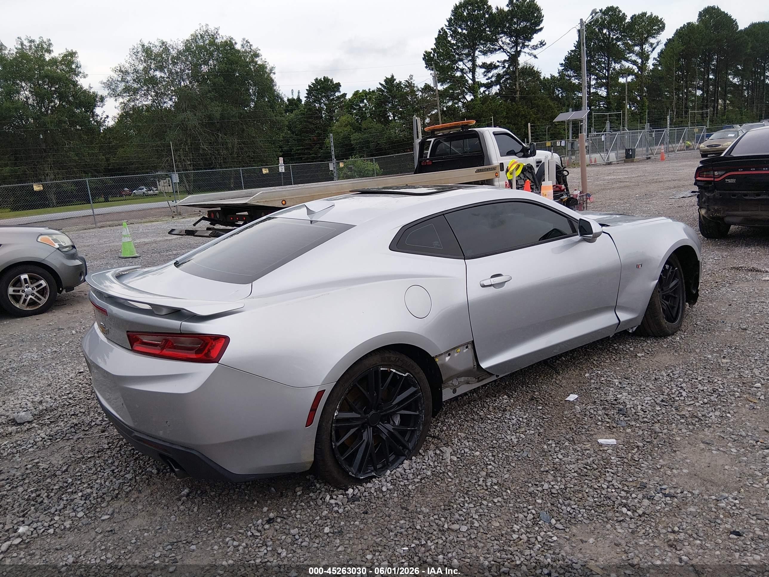 2018 Chevrolet Camaro 1ss Серебряный vin: 1G1FF1R76J0120491