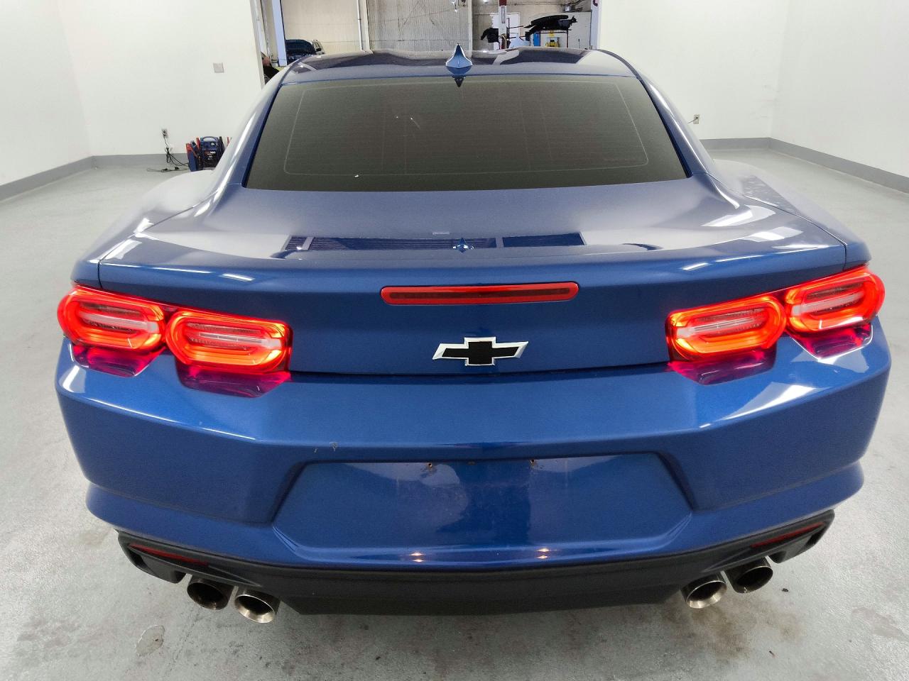 2022 Chevrolet Camaro Lt1 Синий vin: 1G1FF1R78N0134026