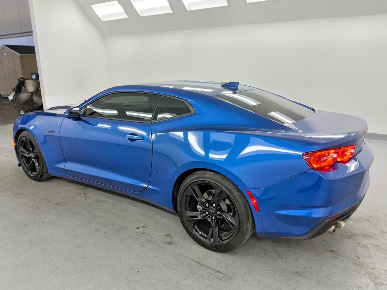 2022 Chevrolet Camaro Lt1 Синий vin: 1G1FF1R78N0134026