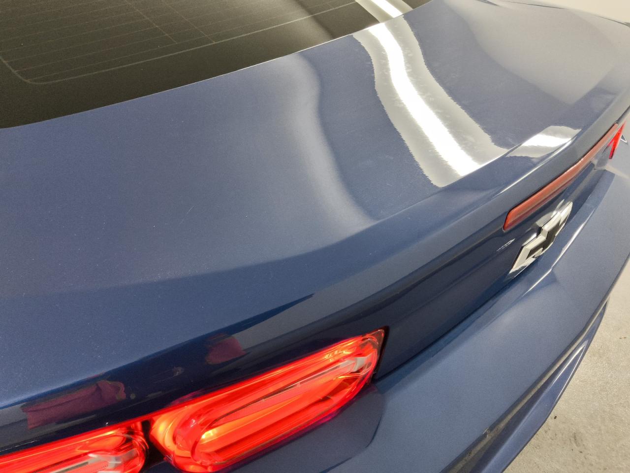 2022 Chevrolet Camaro Lt1 Синий vin: 1G1FF1R78N0134026 Damage: Deck Lid, Multiple Scratches Heavy, 2