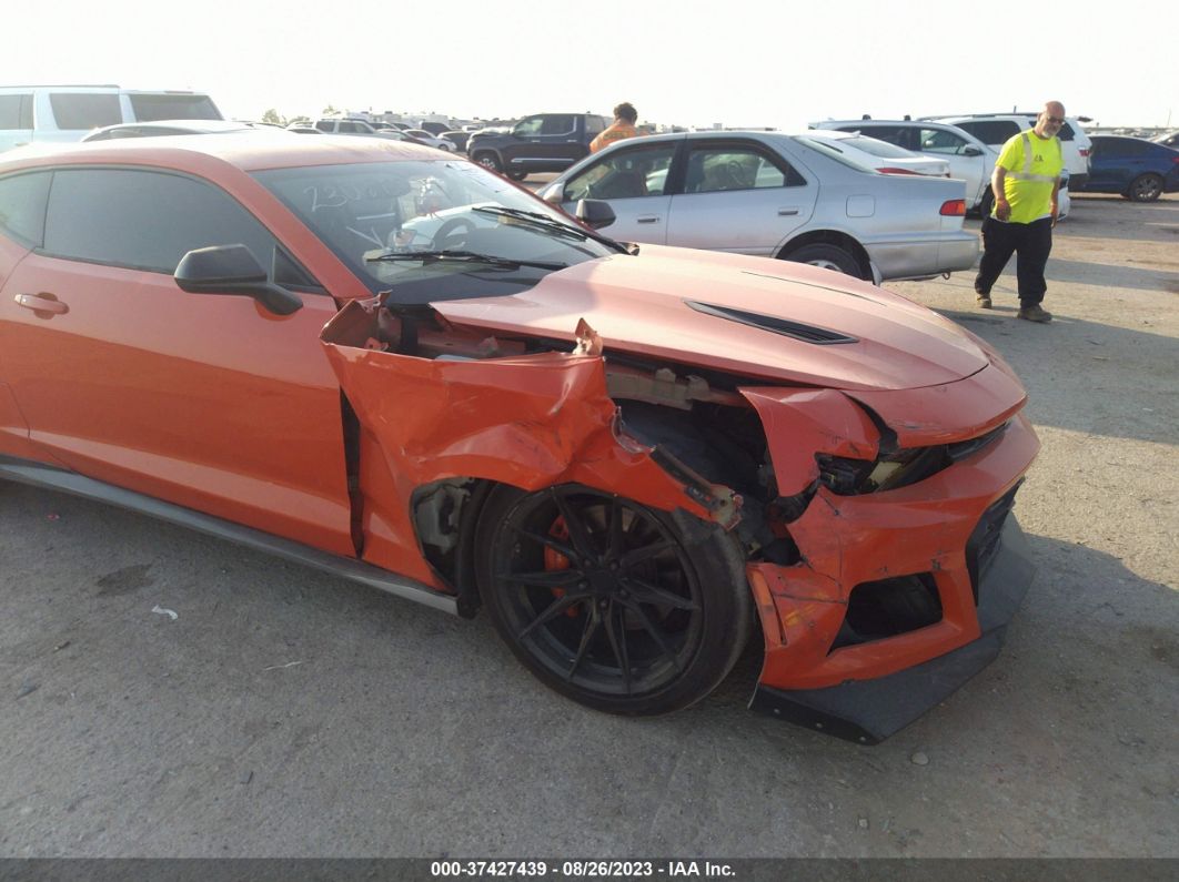 2018 Chevrolet Camaro 2ss Orange vin: 1G1FH1R72J0168113