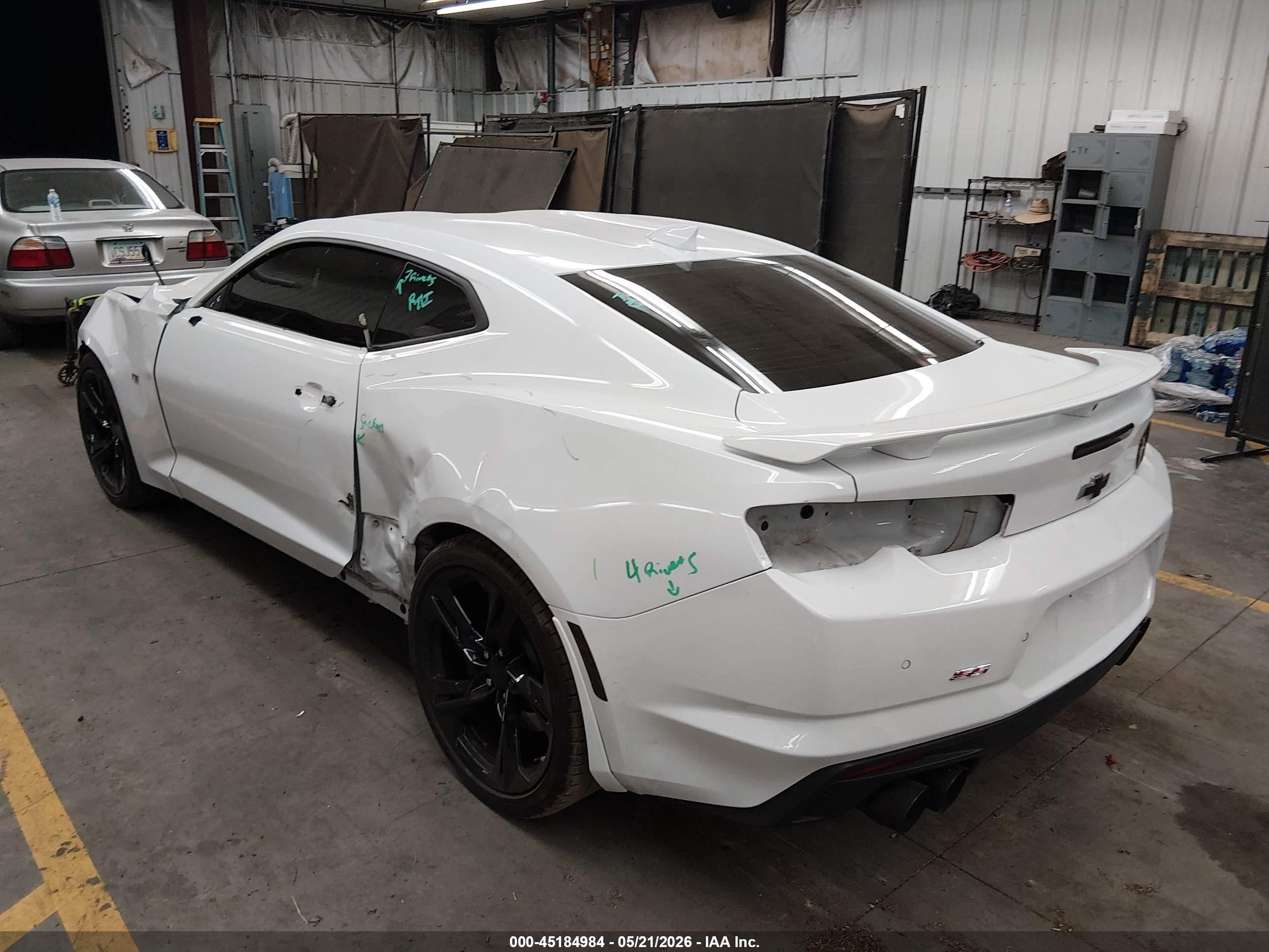 2019 Chevrolet Camaro 2ss Белый vin: 1G1FH1R73K0123148