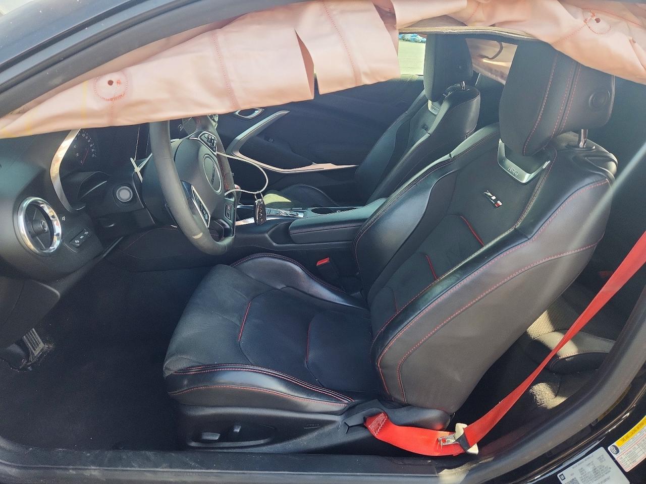 2018 Chevrolet Camaro Zl1 Черный vin: 1G1FJ1R65J0180767