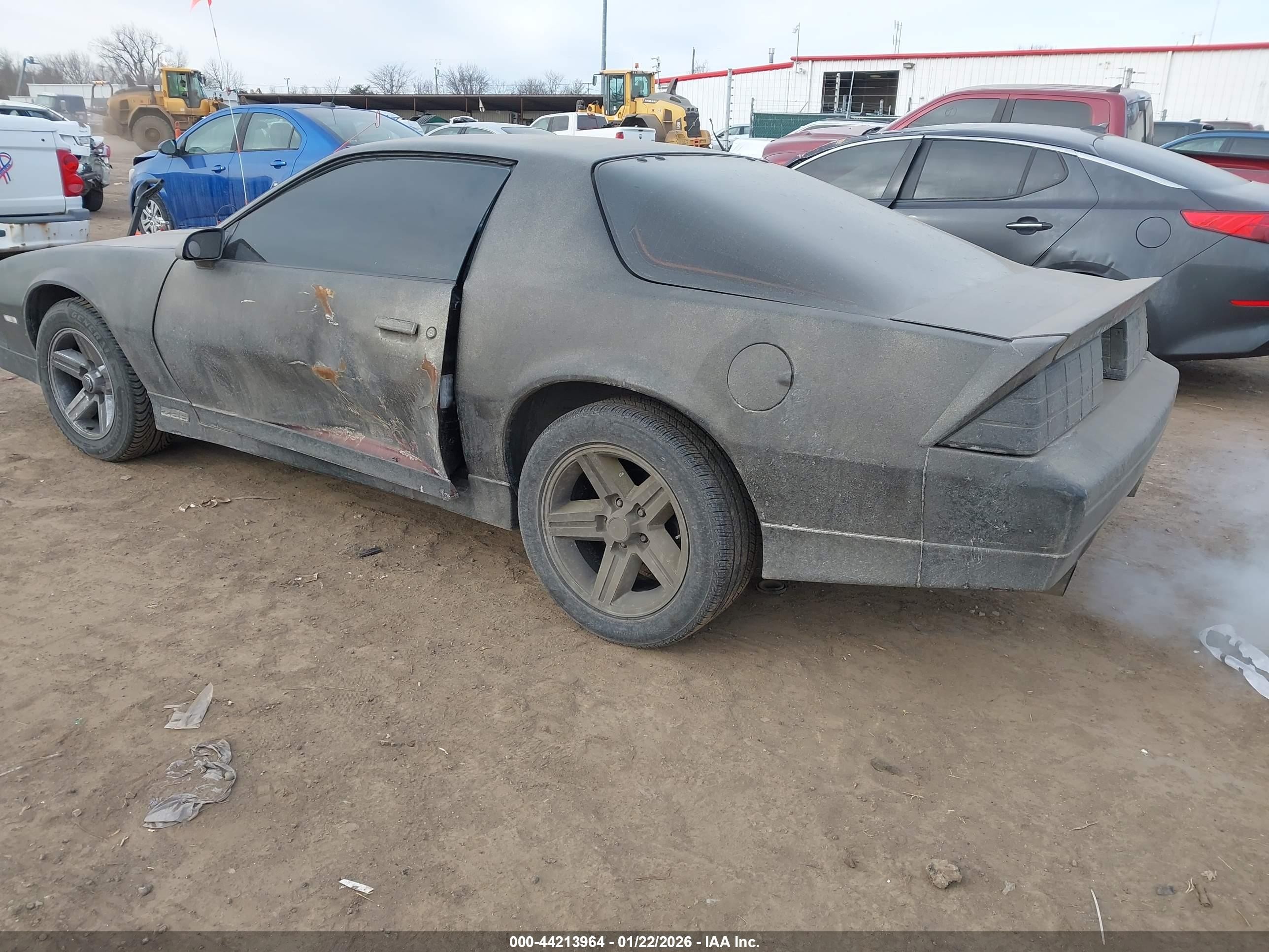 1988 Chevrolet Camaro   Gray vin: 1G1FP2183JL160887