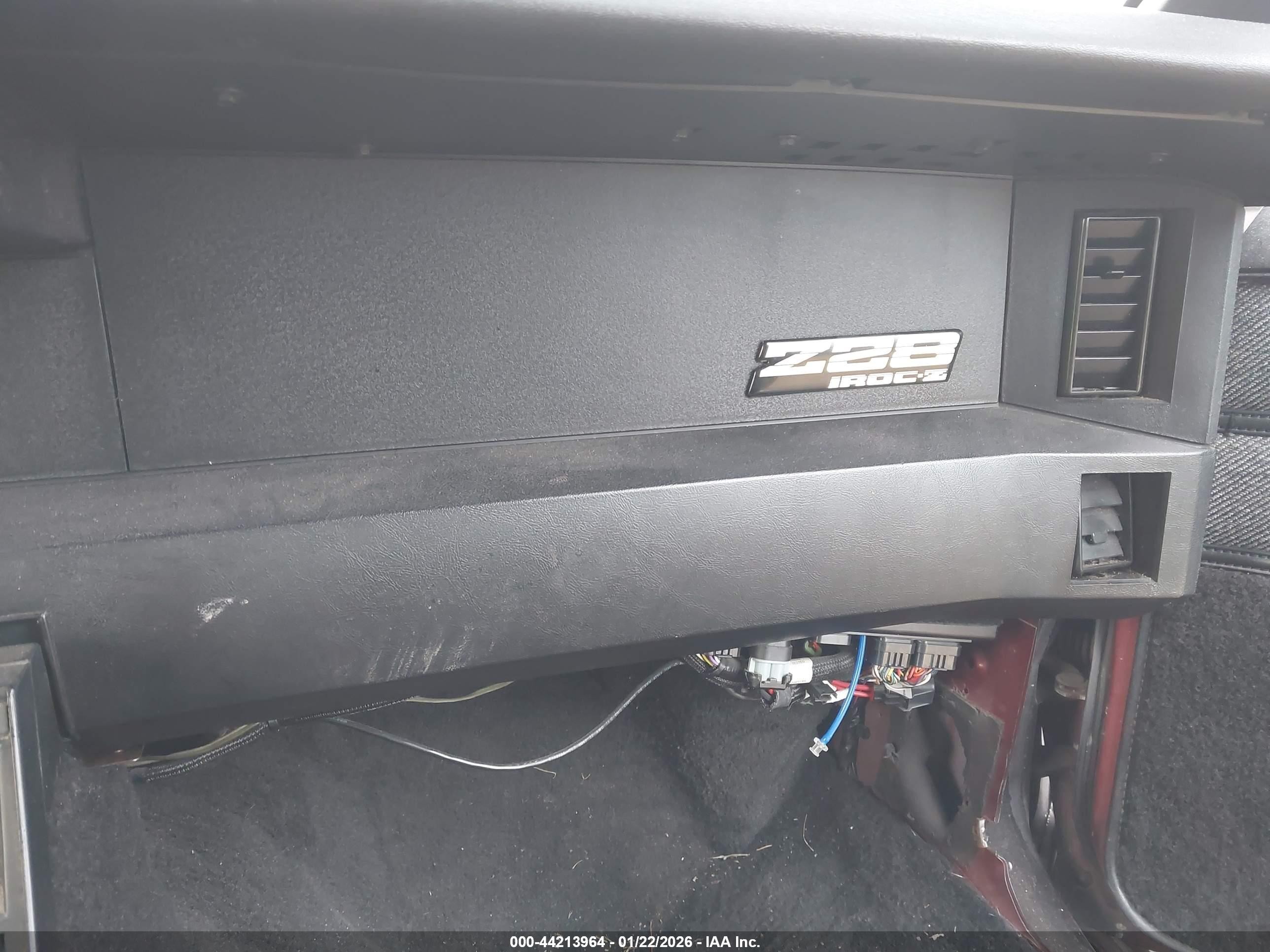 1988 Chevrolet Camaro   Gray vin: 1G1FP2183JL160887