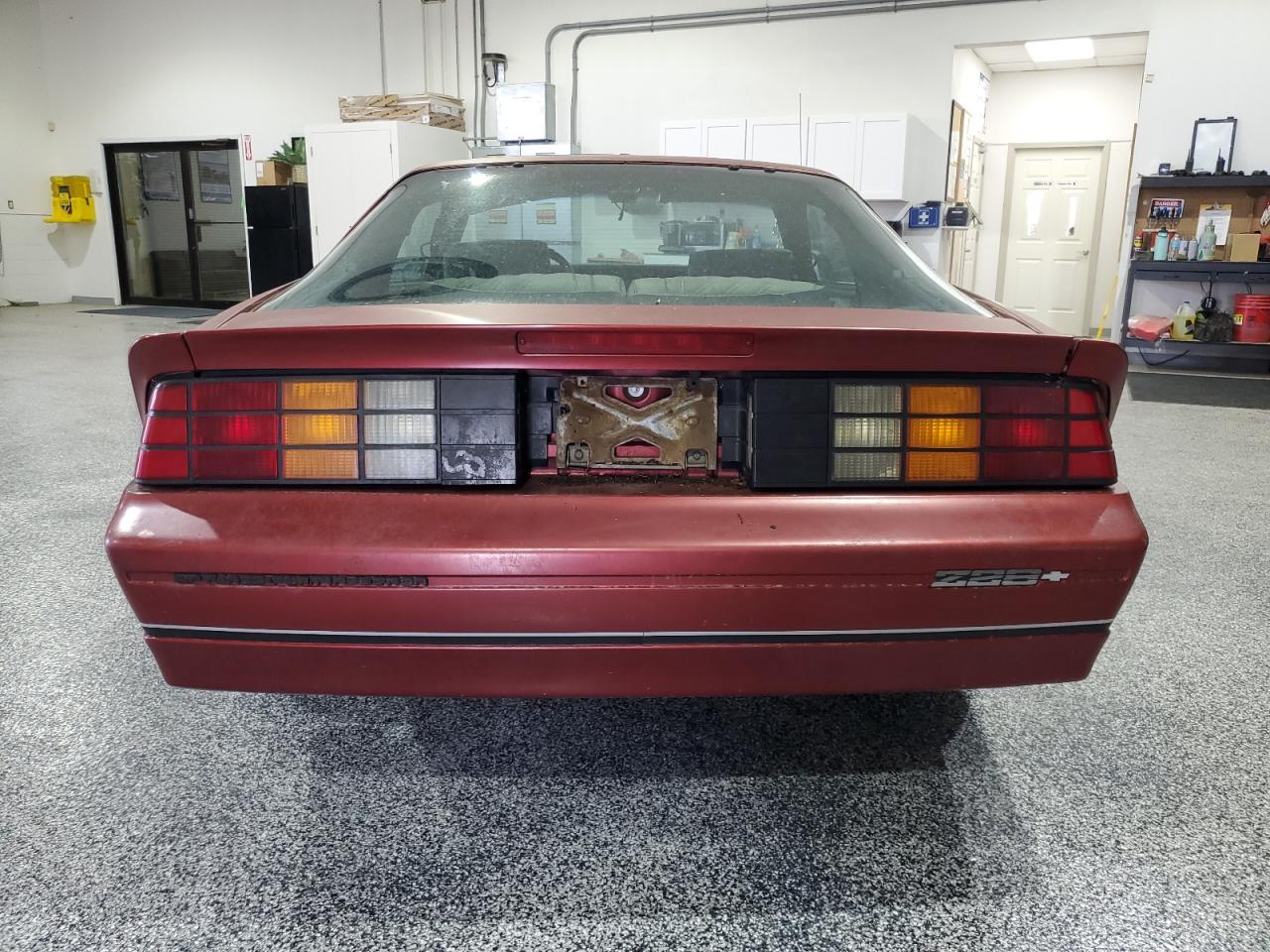 1987 Chevrolet Camaro Бордовый vin: 1G1FP2187HL120953