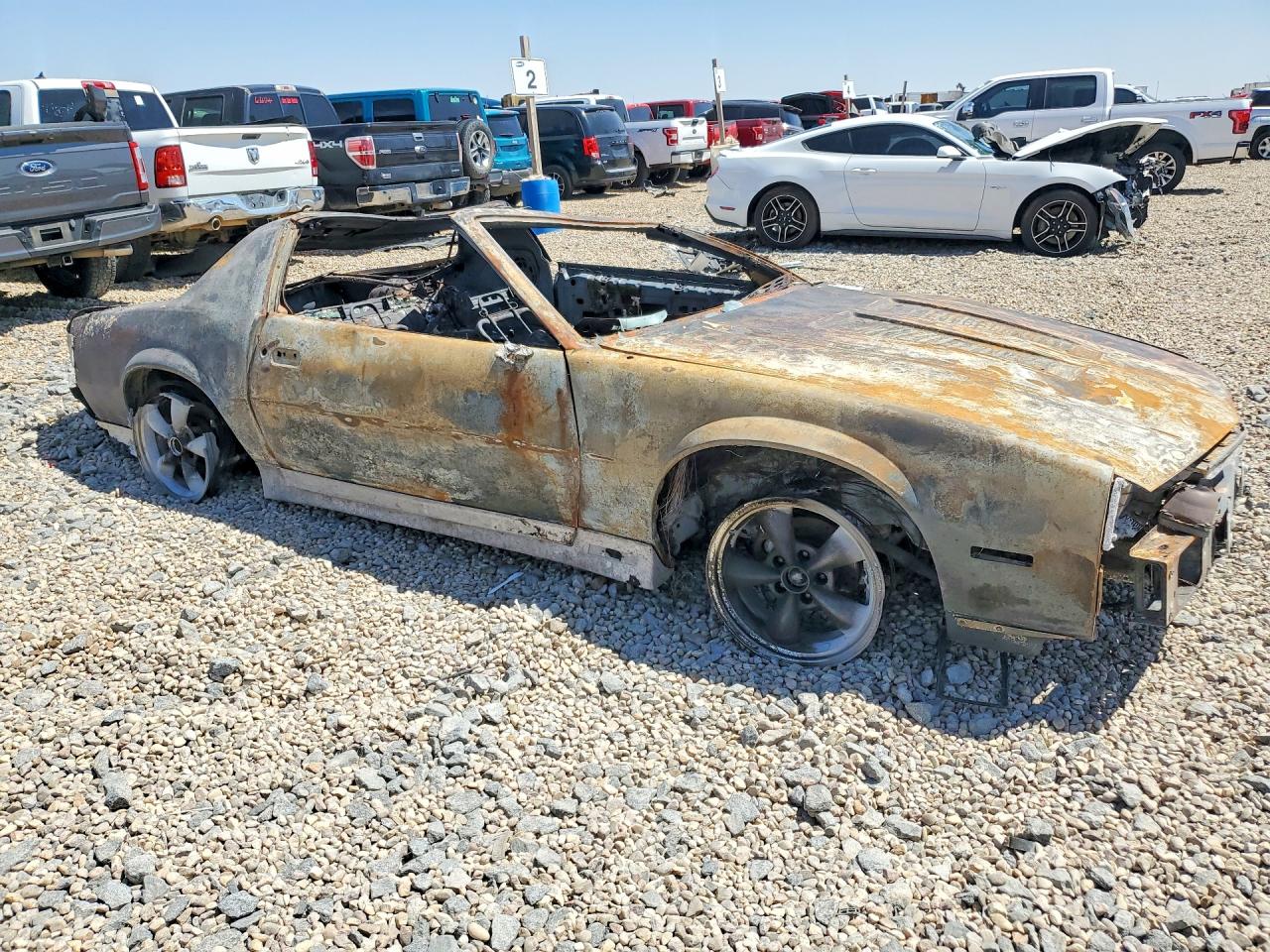 1989 Chevrolet Camaro Burn vin: 1G1FP2189KL131900