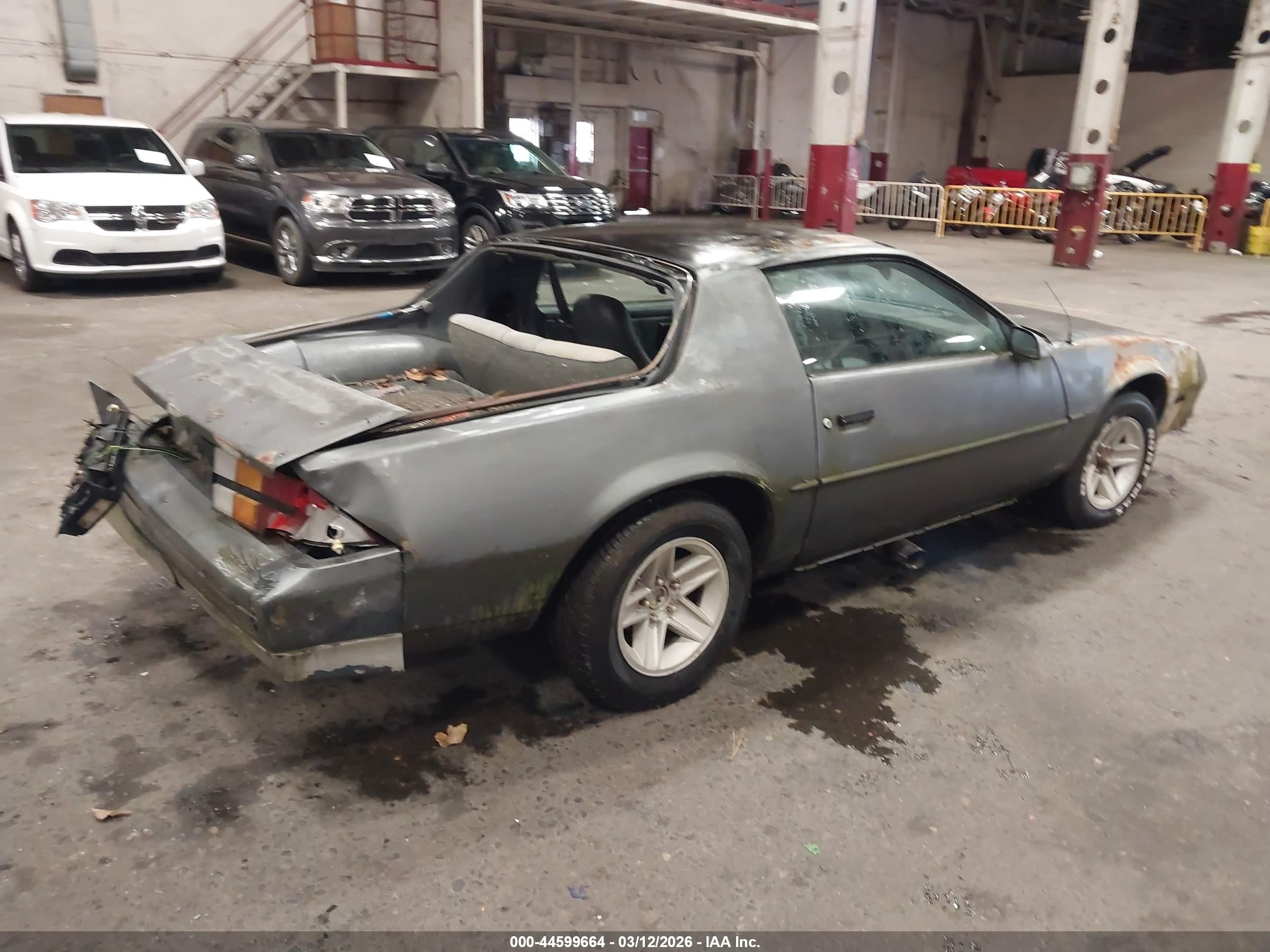 1988 Chevrolet Camaro   Gray vin: 1G1FP21E1JL166760