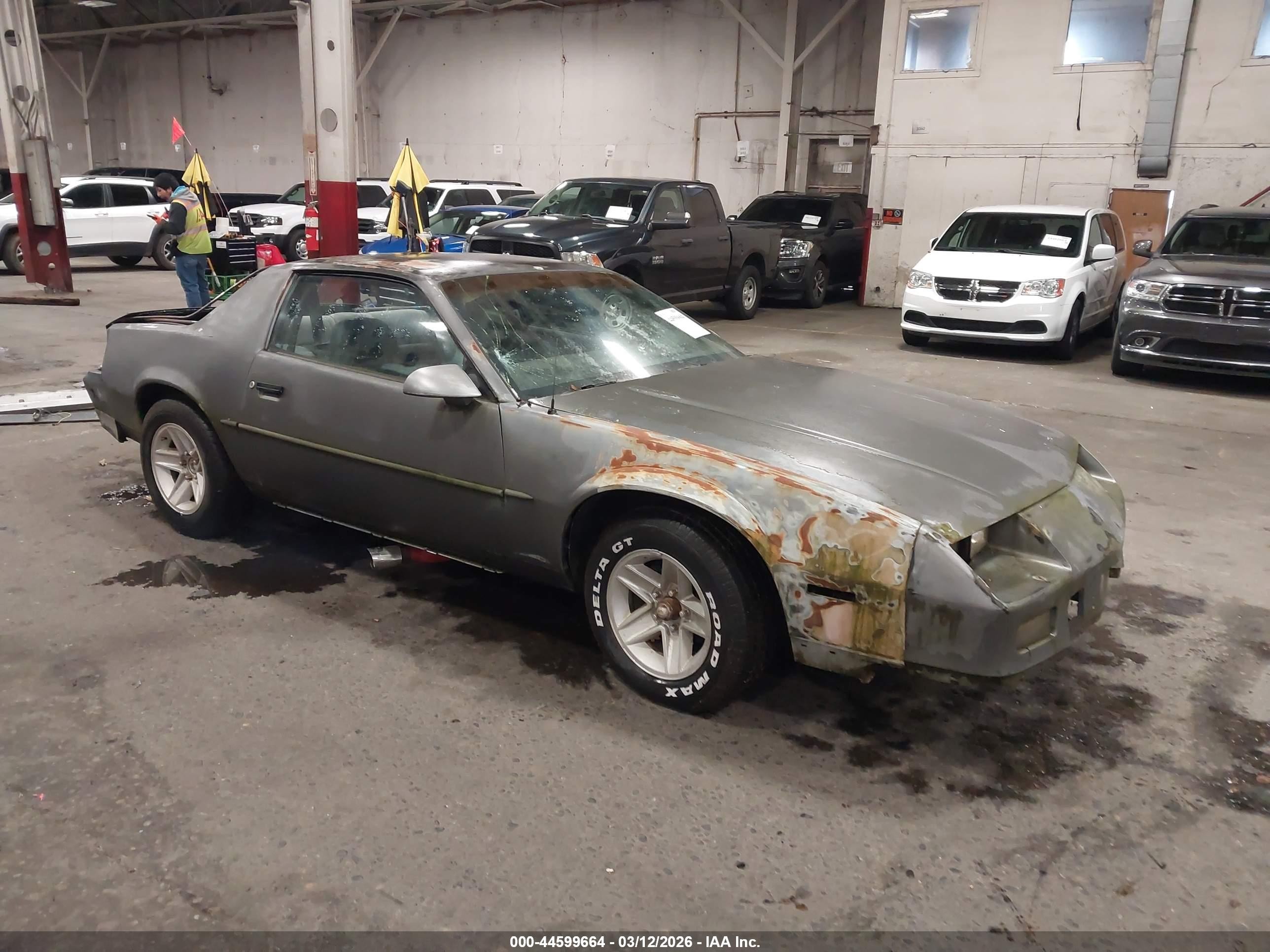 1988 Chevrolet Camaro   Gray vin: 1G1FP21E1JL166760