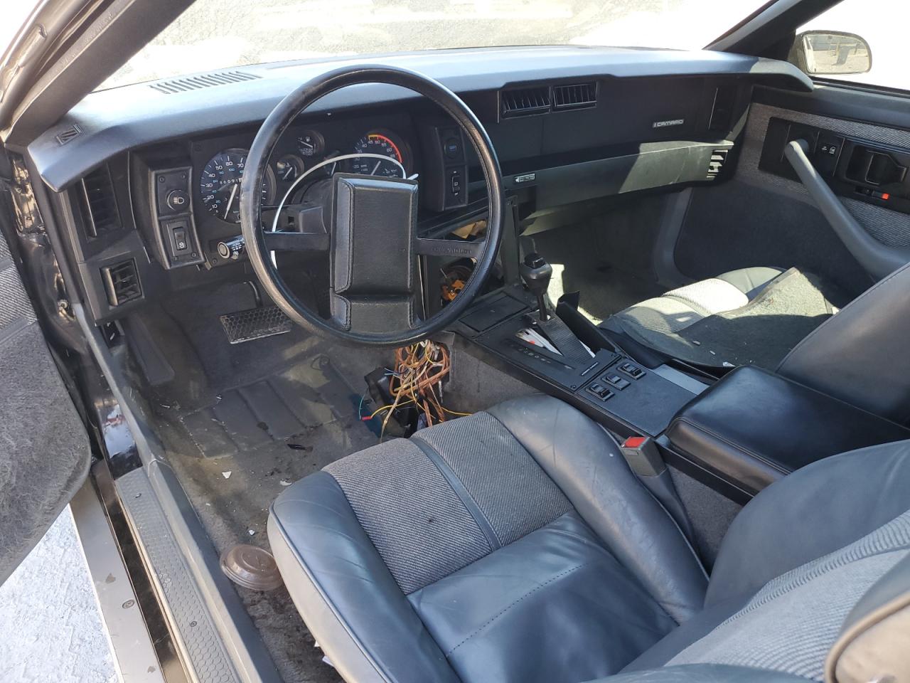 1988 Chevrolet Camaro Black vin: 1G1FP21E3JL125465
