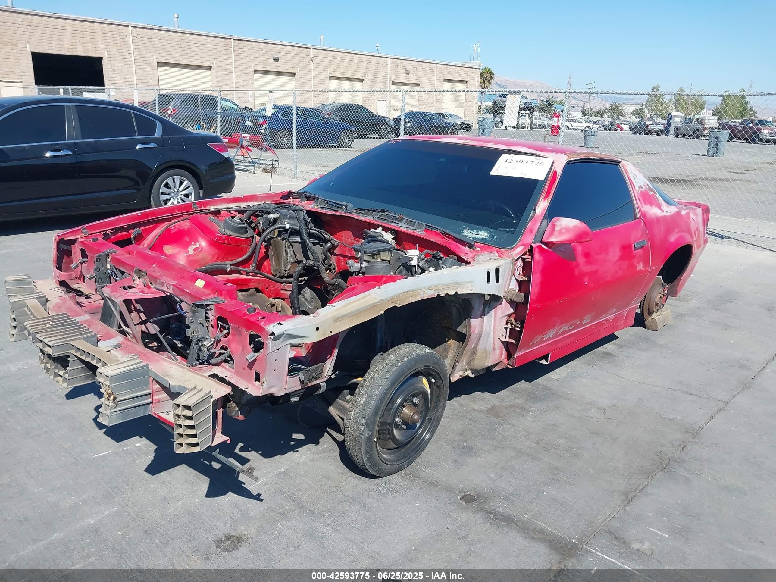 1989 Chevrolet Camaro   Red vin: 1G1FP21E3KL205446