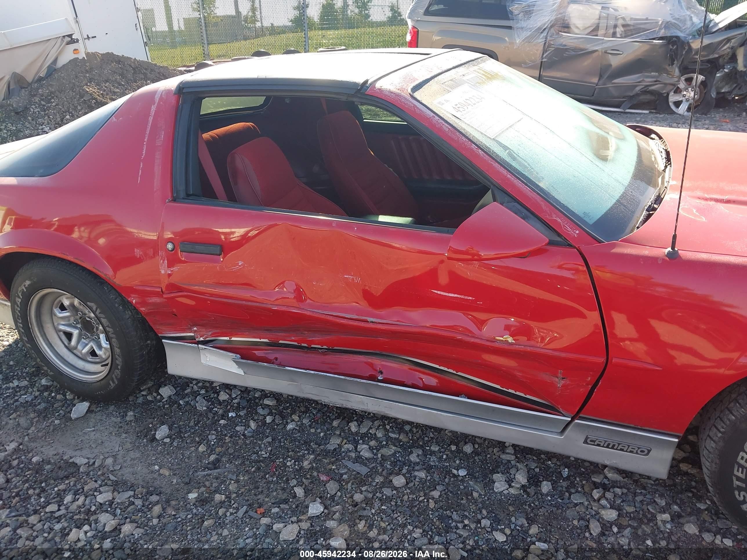 1988 Chevrolet Camaro   Красный vin: 1G1FP21E7JL195809