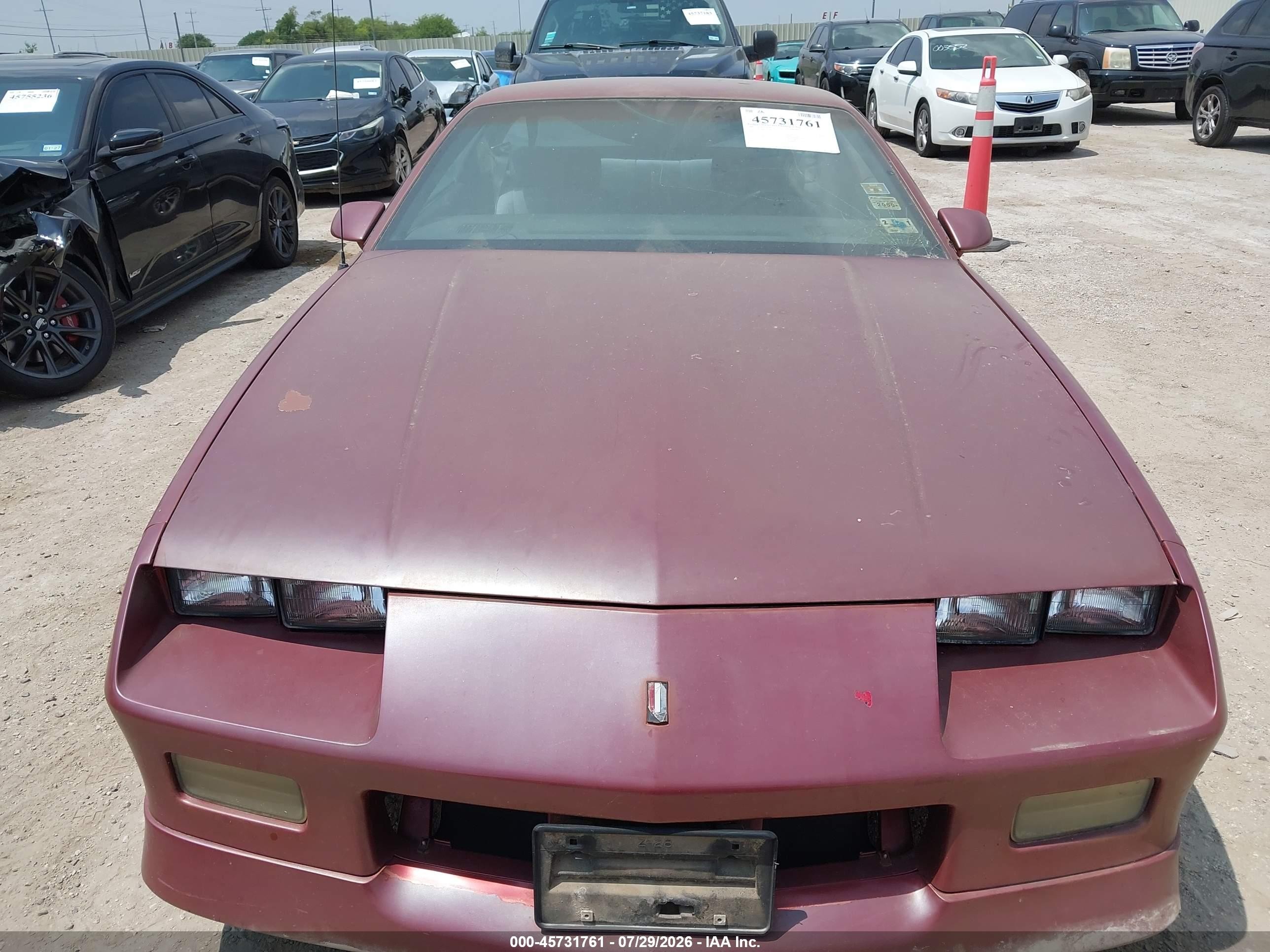 1989 Chevrolet Camaro   Red vin: 1G1FP21E8KL102068
