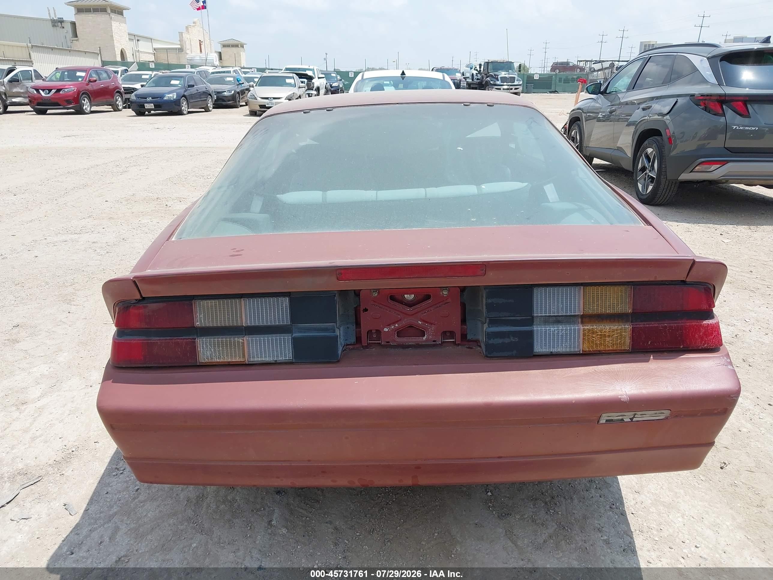 1989 Chevrolet Camaro   Red vin: 1G1FP21E8KL102068