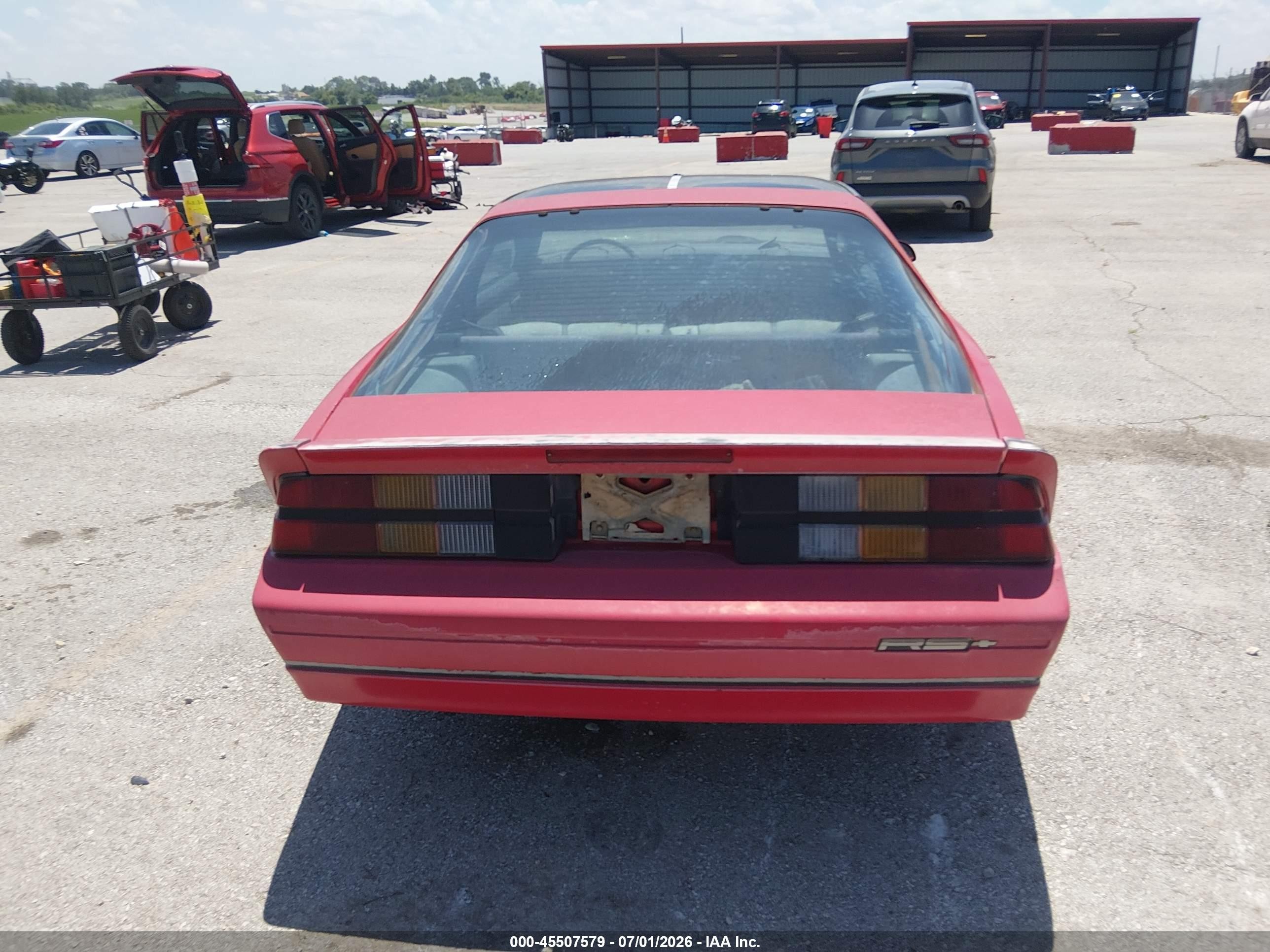 1989 Chevrolet Camaro   Red vin: 1G1FP21E8KL109974