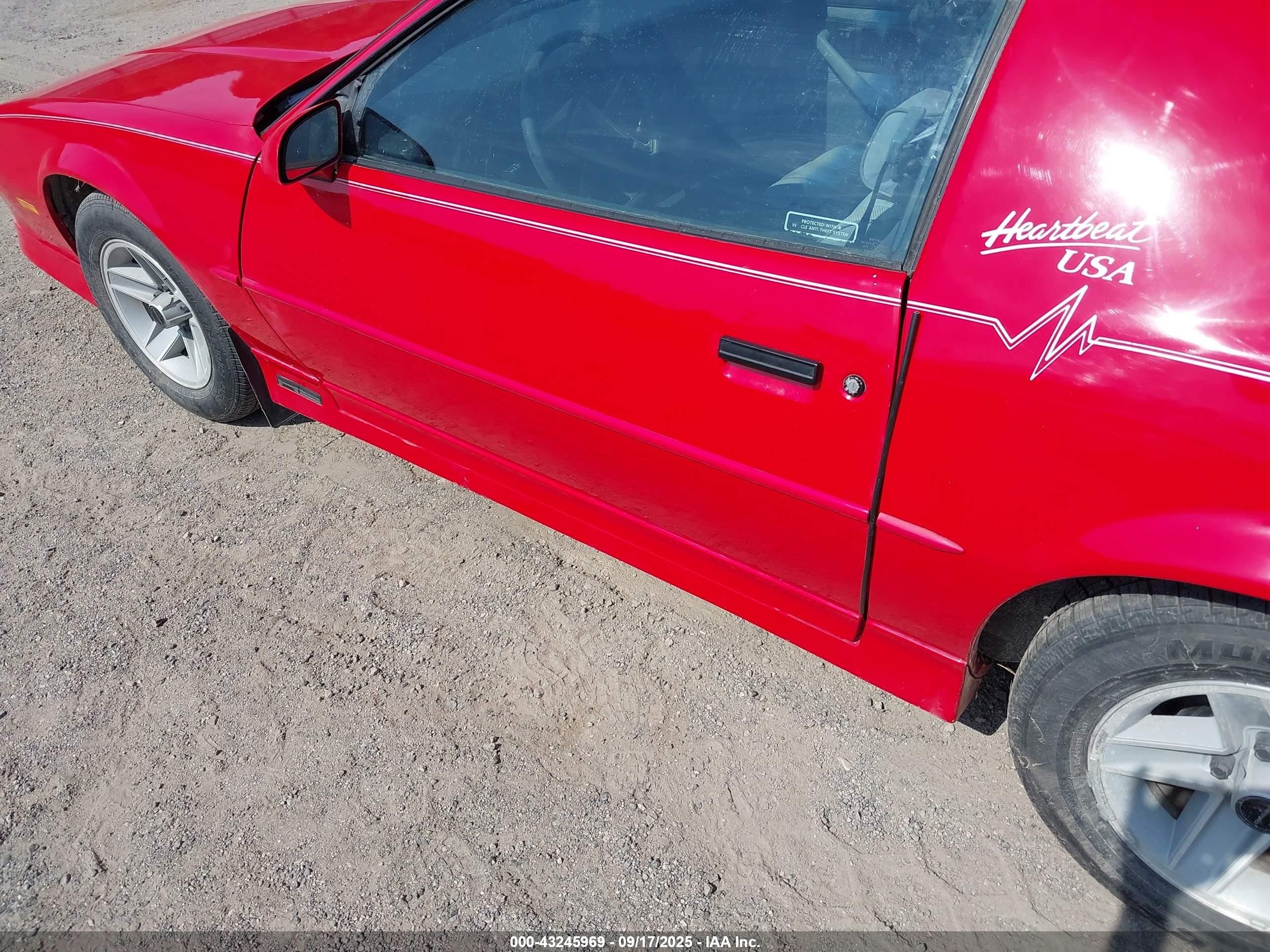 1989 Chevrolet Camaro   Красный vin: 1G1FP21EXKL138456