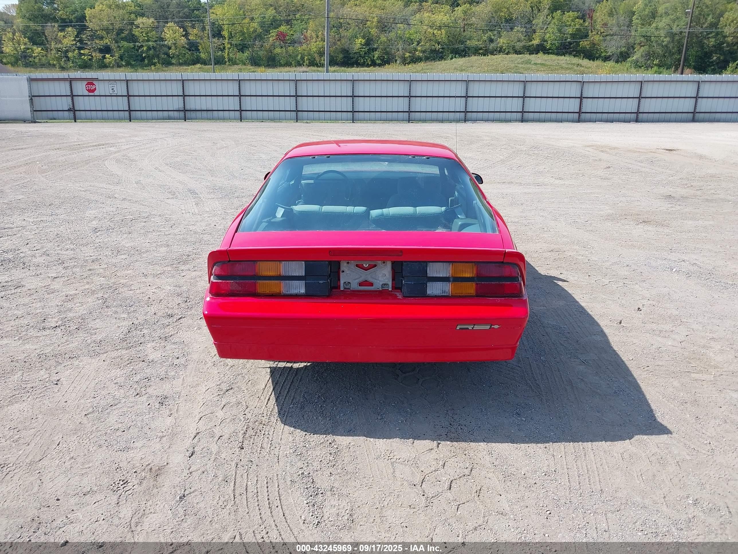 1989 Chevrolet Camaro   Красный vin: 1G1FP21EXKL138456