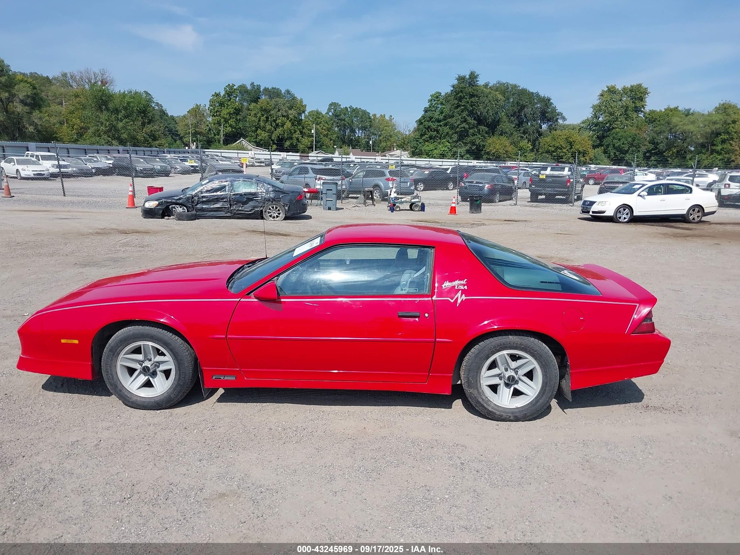 1989 Chevrolet Camaro   Красный vin: 1G1FP21EXKL138456