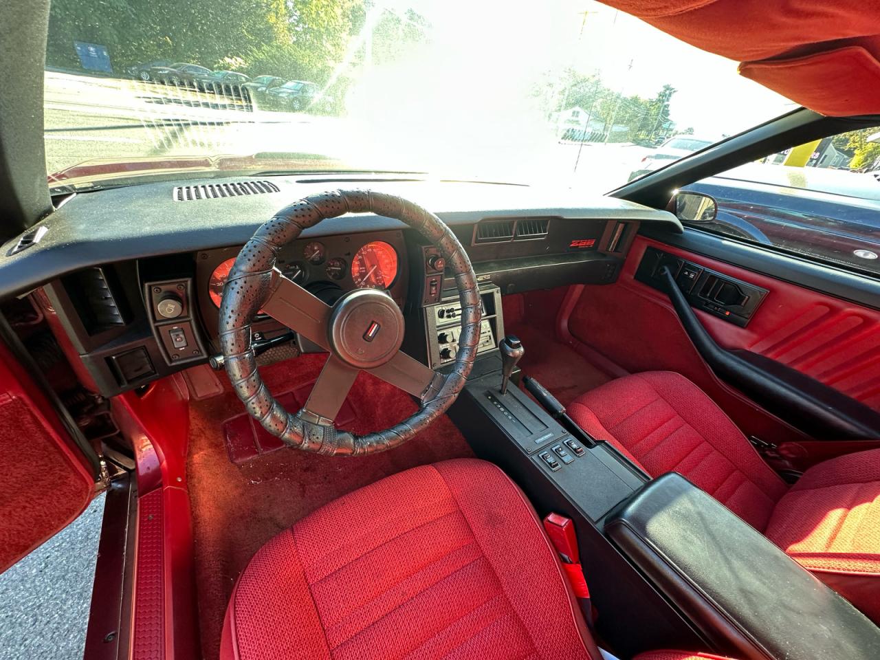 1988 Chevrolet Camaro Burgundy vin: 1G1FP21F1JL138014